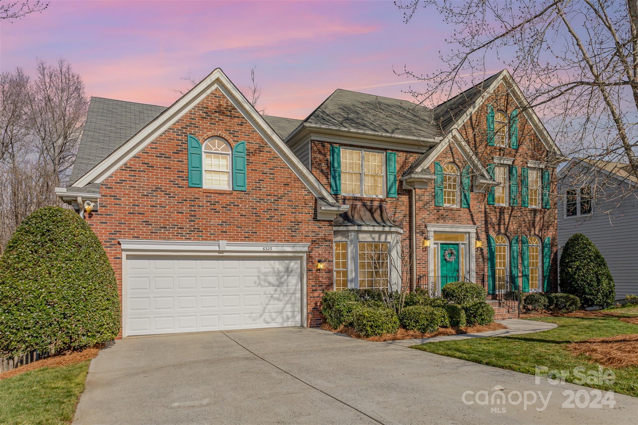 Photo one of 6323 Red Maple Dr Charlotte NC 28277 | MLS 4104281