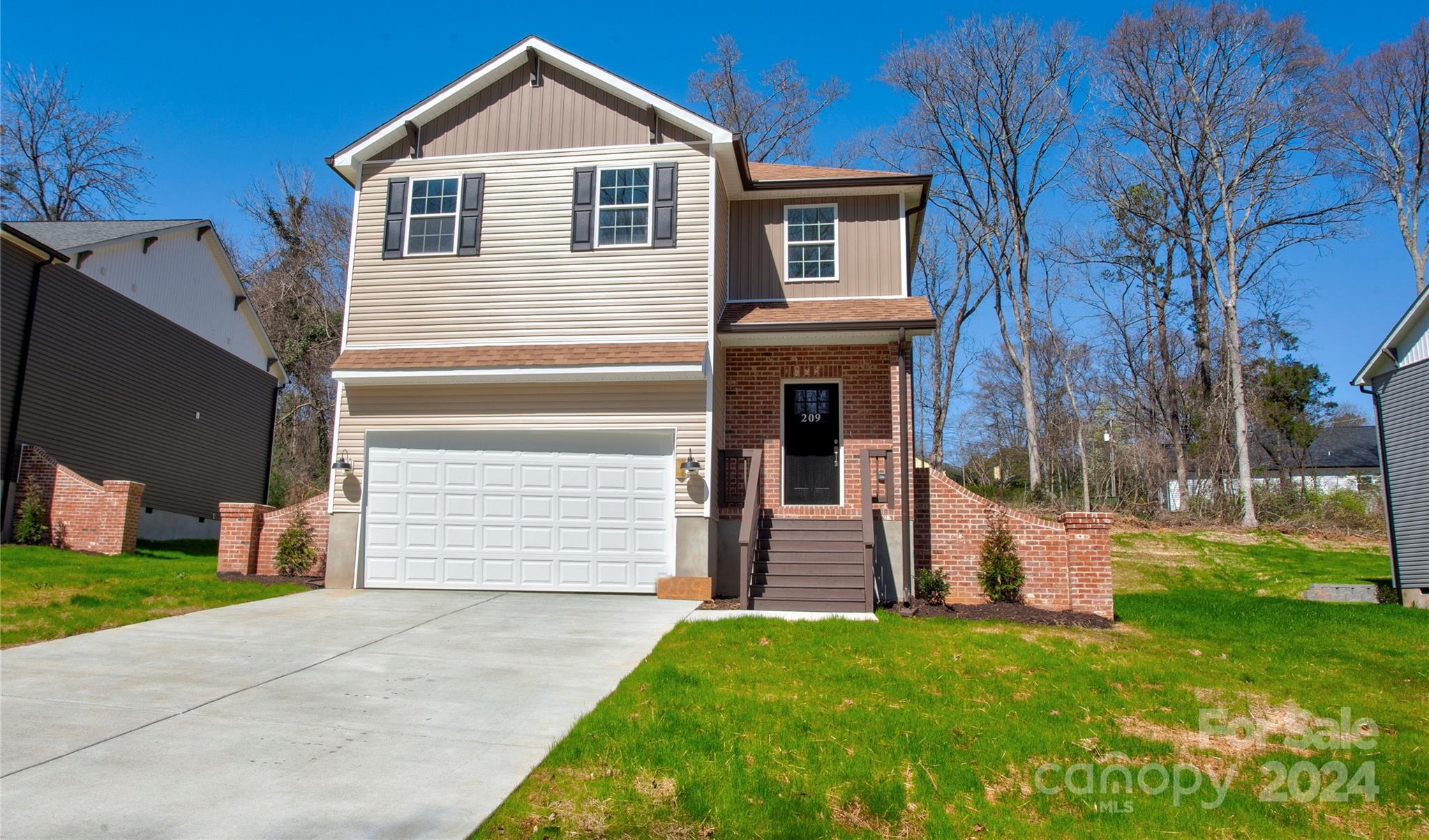 Photo one of 209 Arlington Se Ave Concord NC 28025 | MLS 4105460