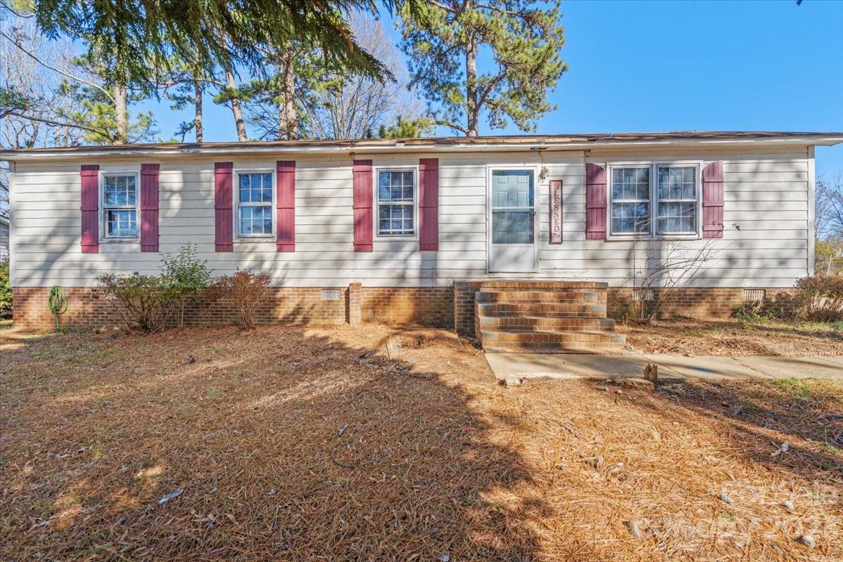 Photo one of 1070 Finley Rd Rock Hill SC 29730 | MLS 4105473