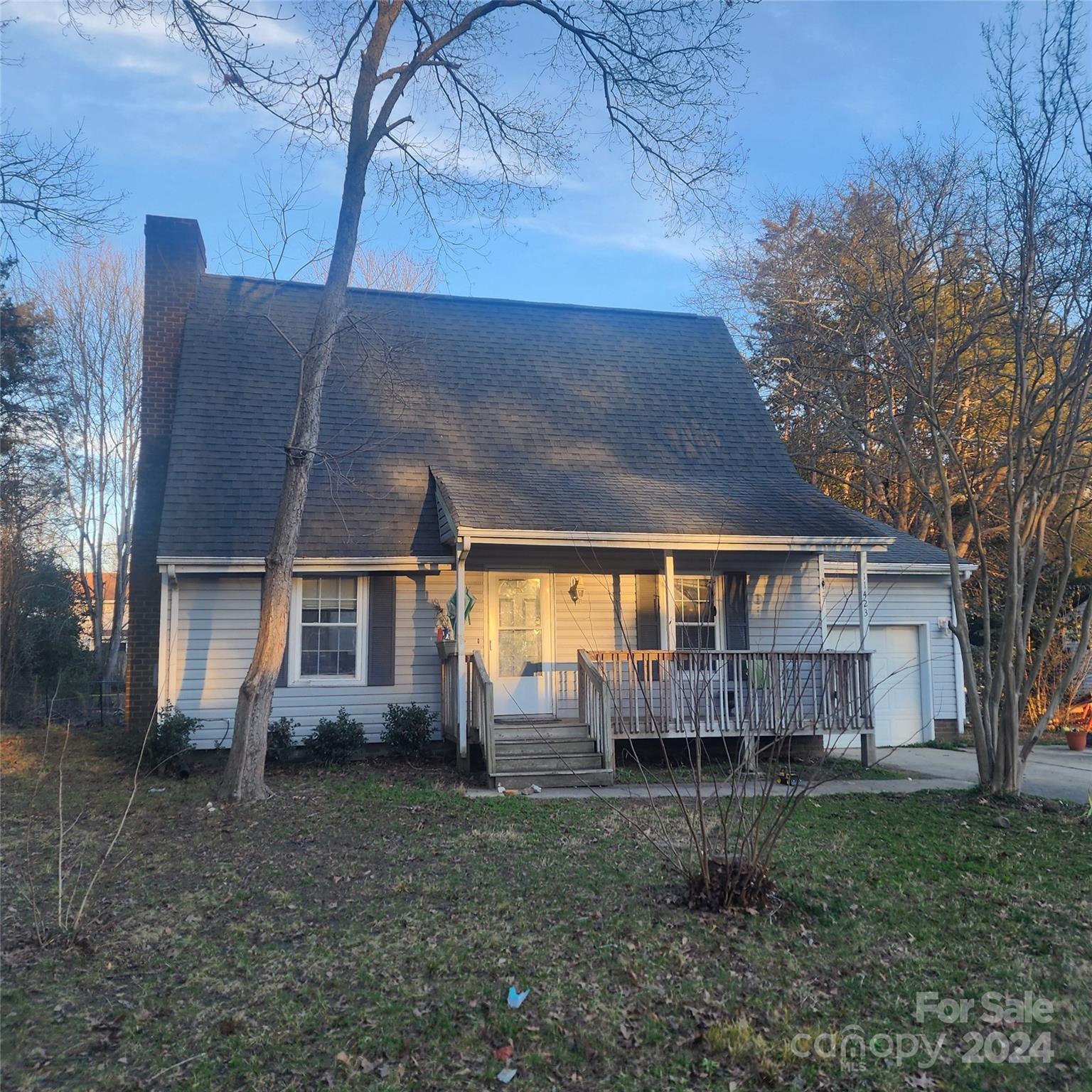 Photo one of 11423 Park Rd Charlotte NC 28226 | MLS 4106029