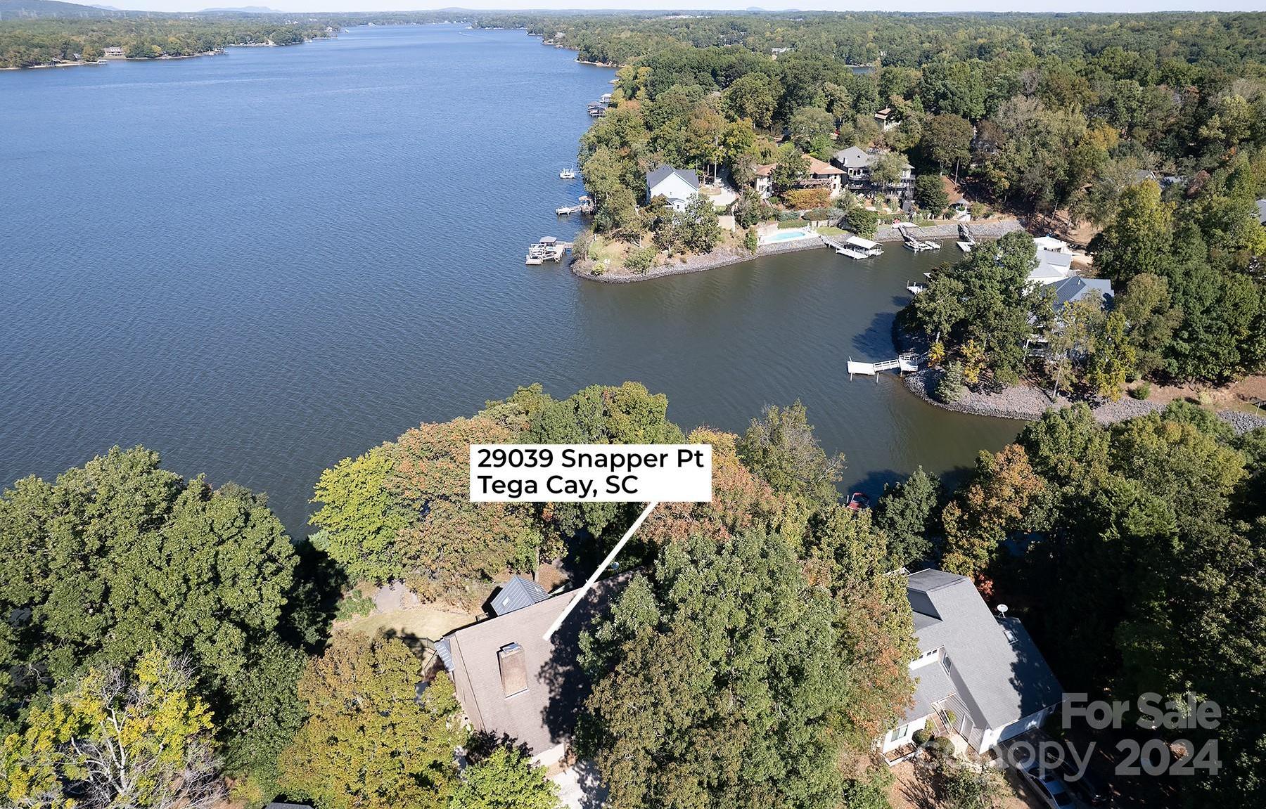 Photo one of 29039 Snapper Point Dr # 39 Tega Cay SC 29708 | MLS 4107796
