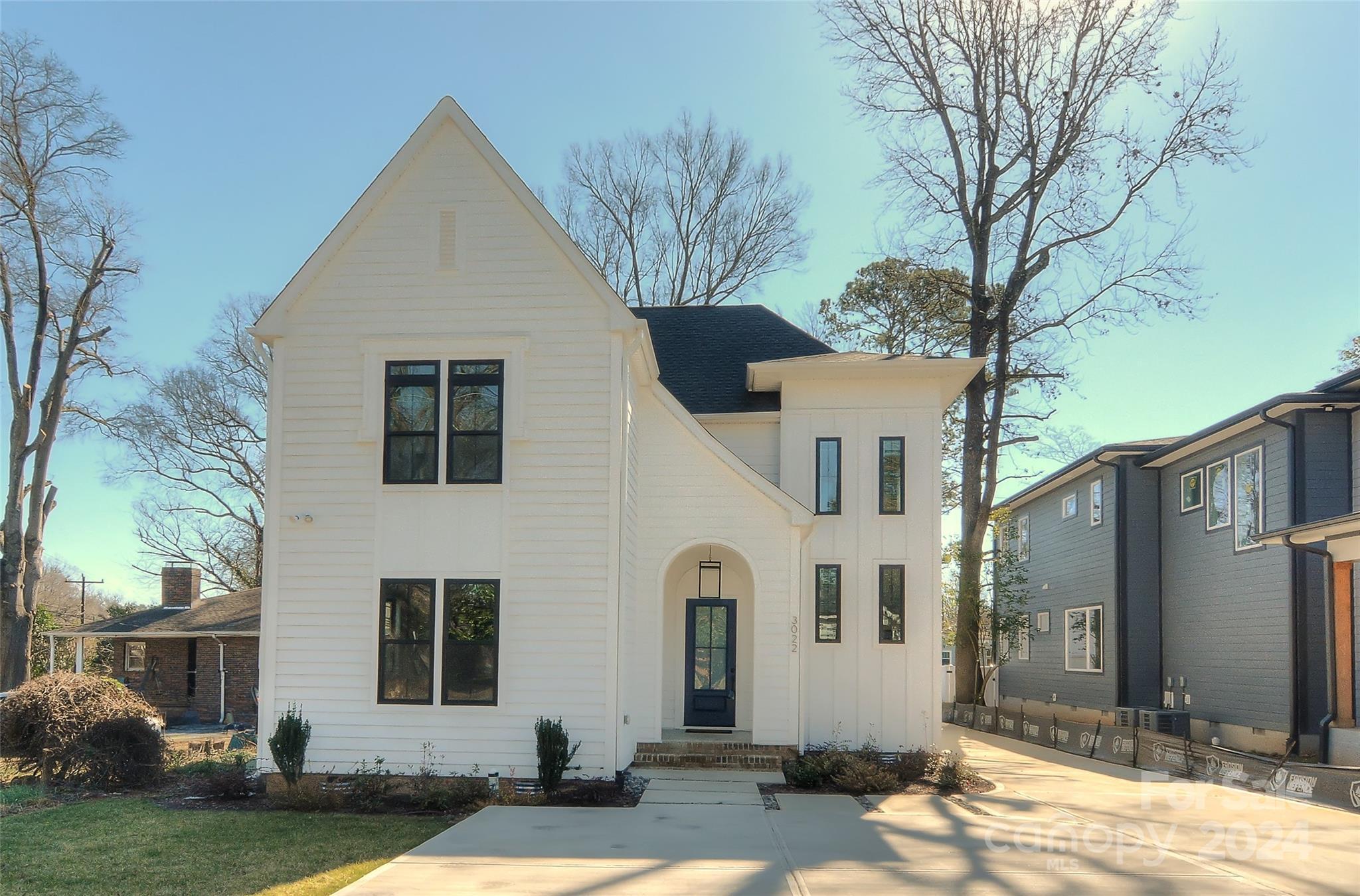 Photo one of 3022 Virginia Ave Charlotte NC 28205 | MLS 4109013