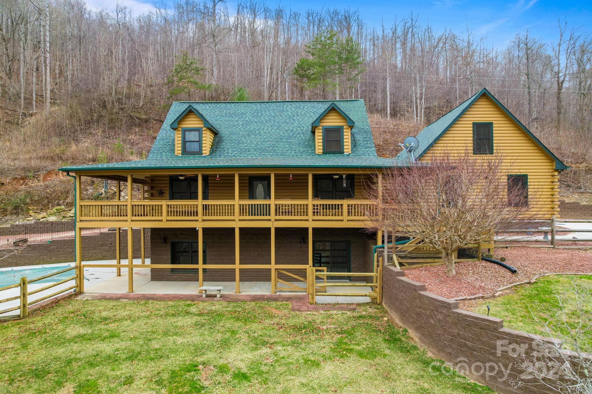Photo one of 2167 Hidden Valley Rd Taylorsville NC 28681 | MLS 4109548