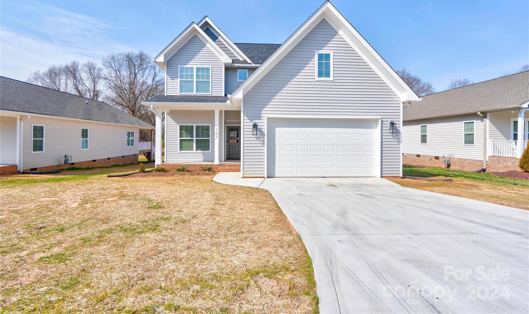 Photo one of 107 Hillcrest St Shelby NC 28152 | MLS 4110245