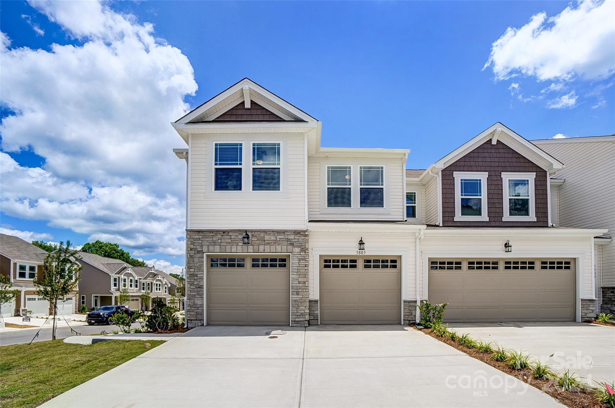 Photo one of 11202 Bartrams Way # 130/Clifton Charlotte NC 28278 | MLS 4111771