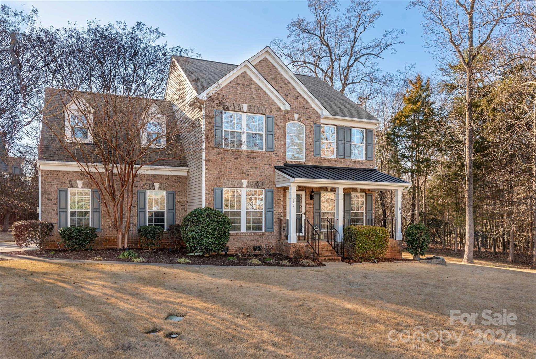 Photo one of 209 Squirrel Ln Lake Wylie SC 29710 | MLS 4111878