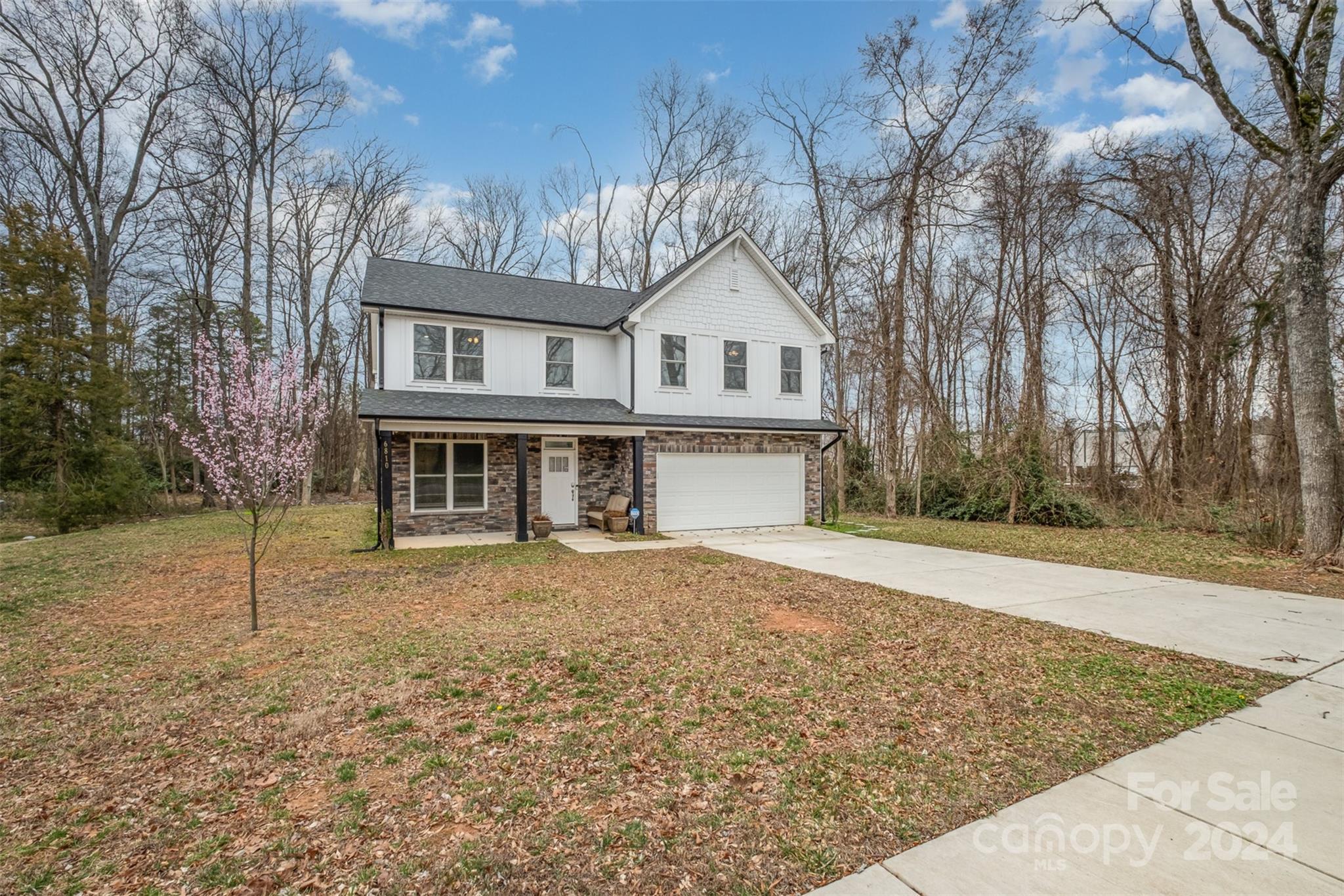 Photo one of 6810 City View Dr Charlotte NC 28212 | MLS 4111912