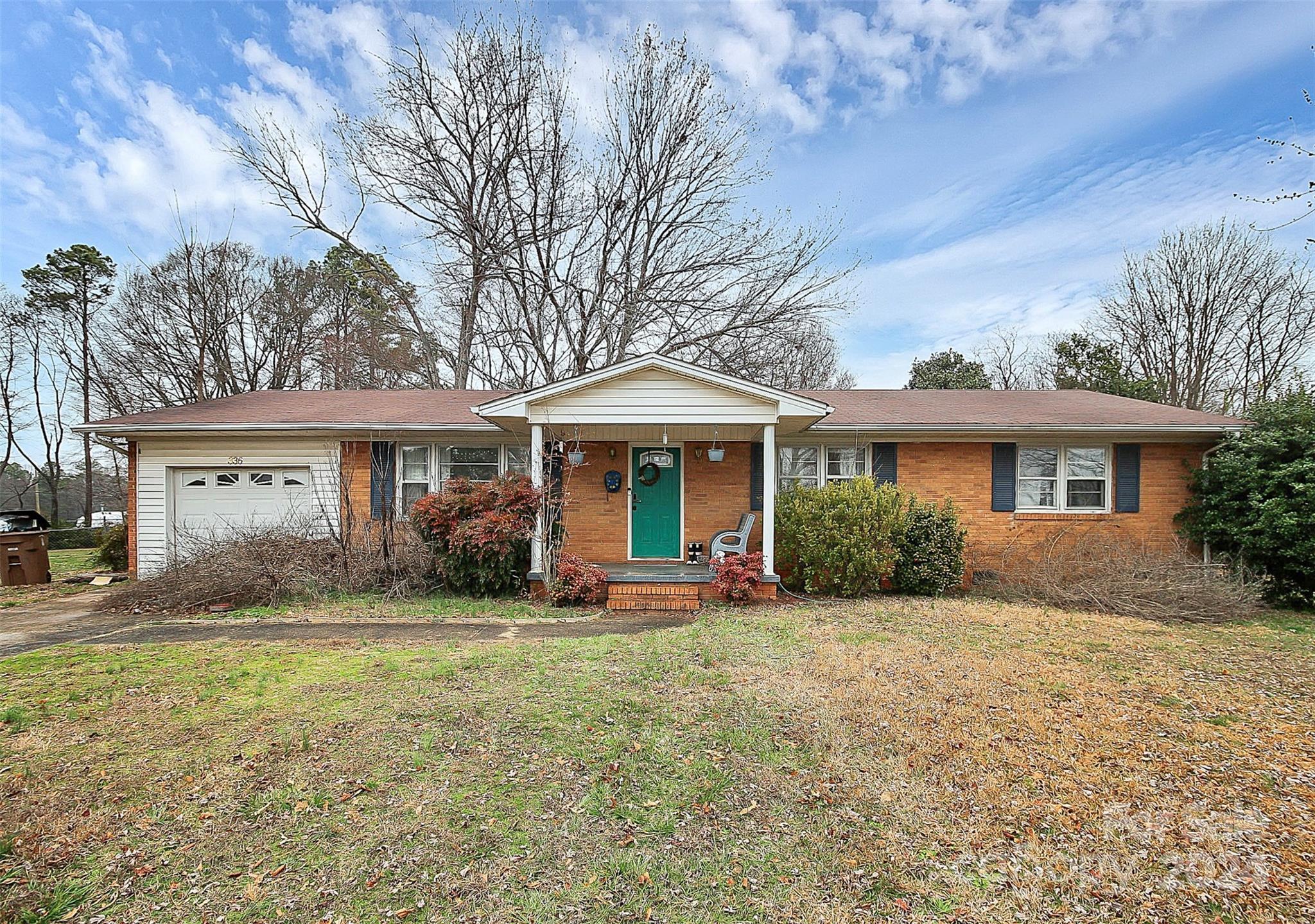 Photo one of 336 Circleview Dr Shelby NC 28150 | MLS 4112885