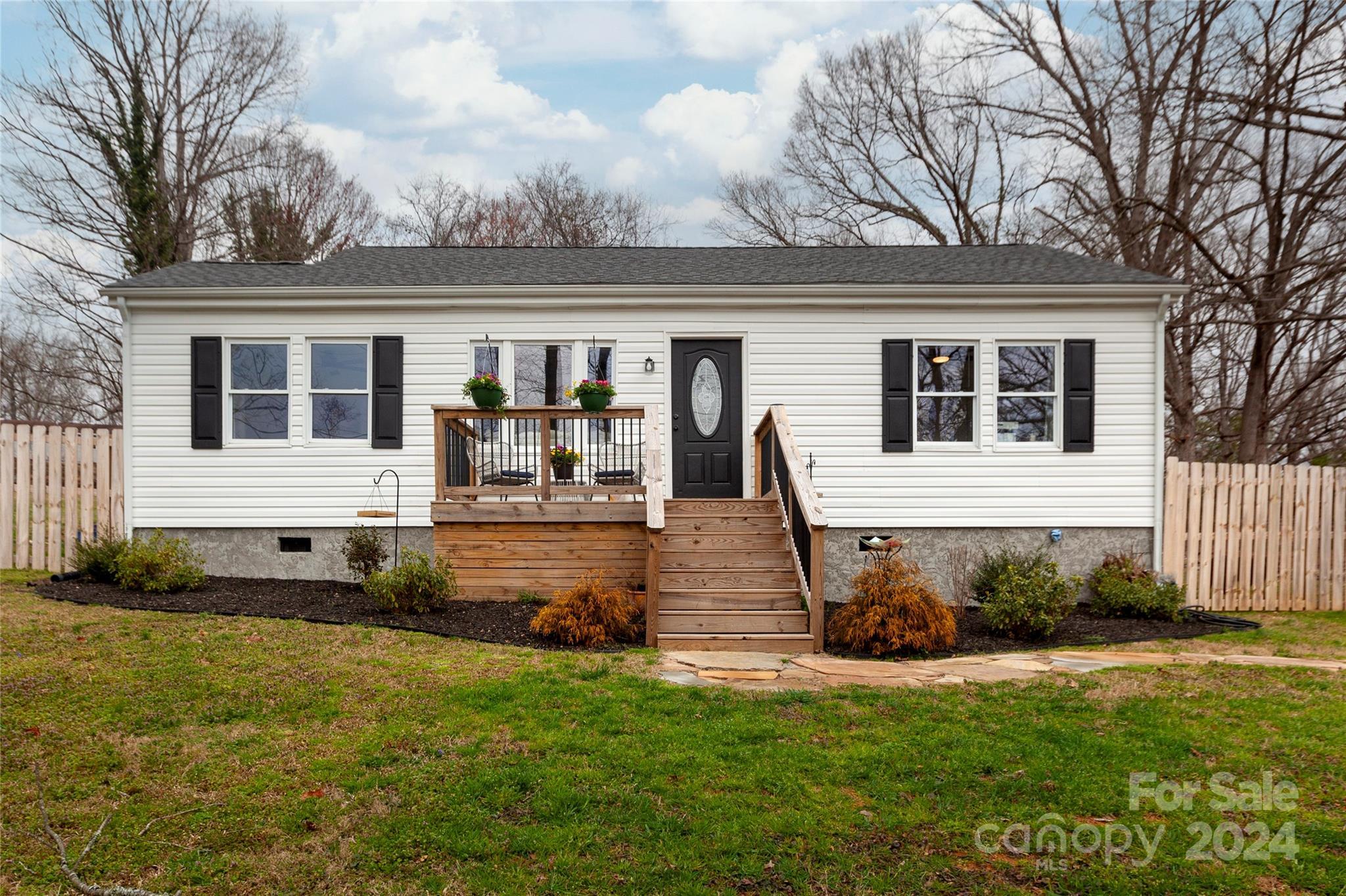Photo one of 147 Nomad Ln Lancaster SC 29720 | MLS 4113540