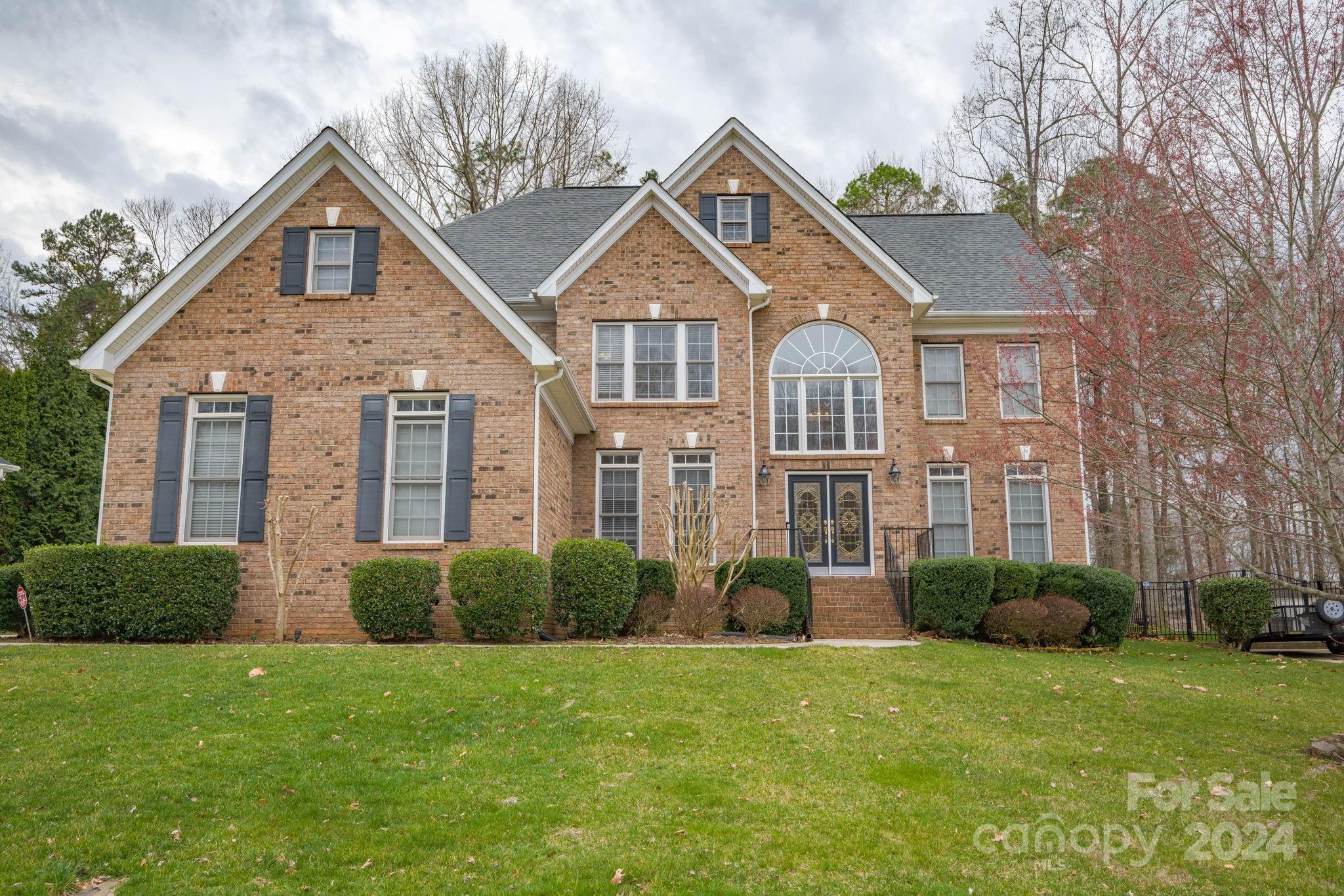 Photo one of 247 Forest Walk Way Mooresville NC 28115 | MLS 4114048