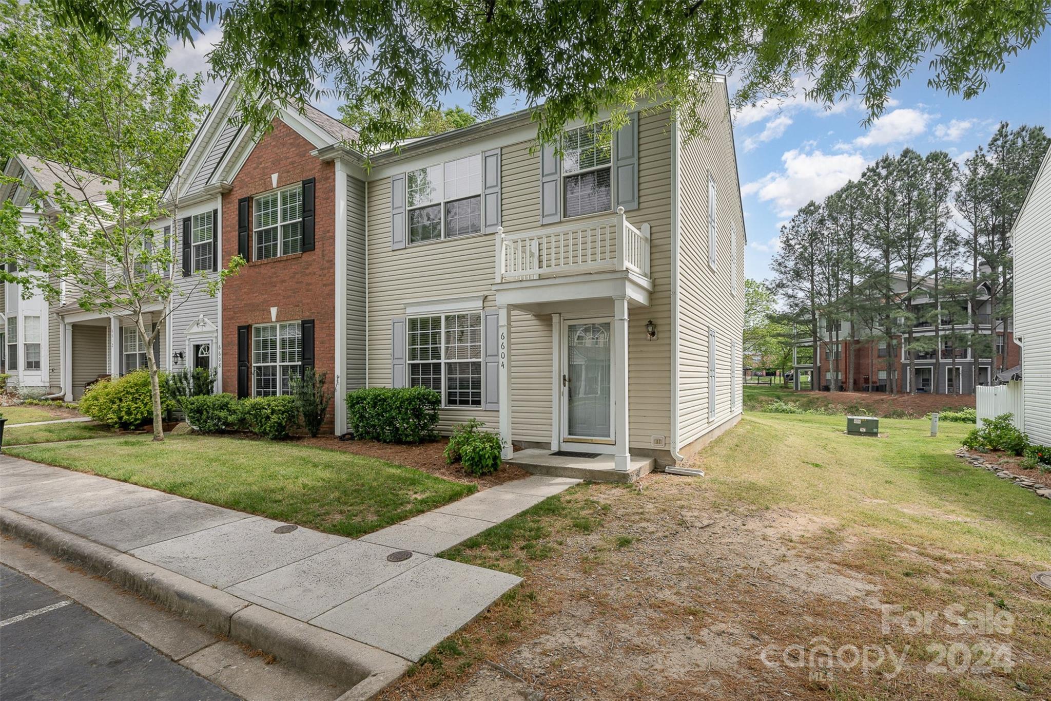 Photo one of 6604 Rothchild Dr Charlotte NC 28270 | MLS 4114532