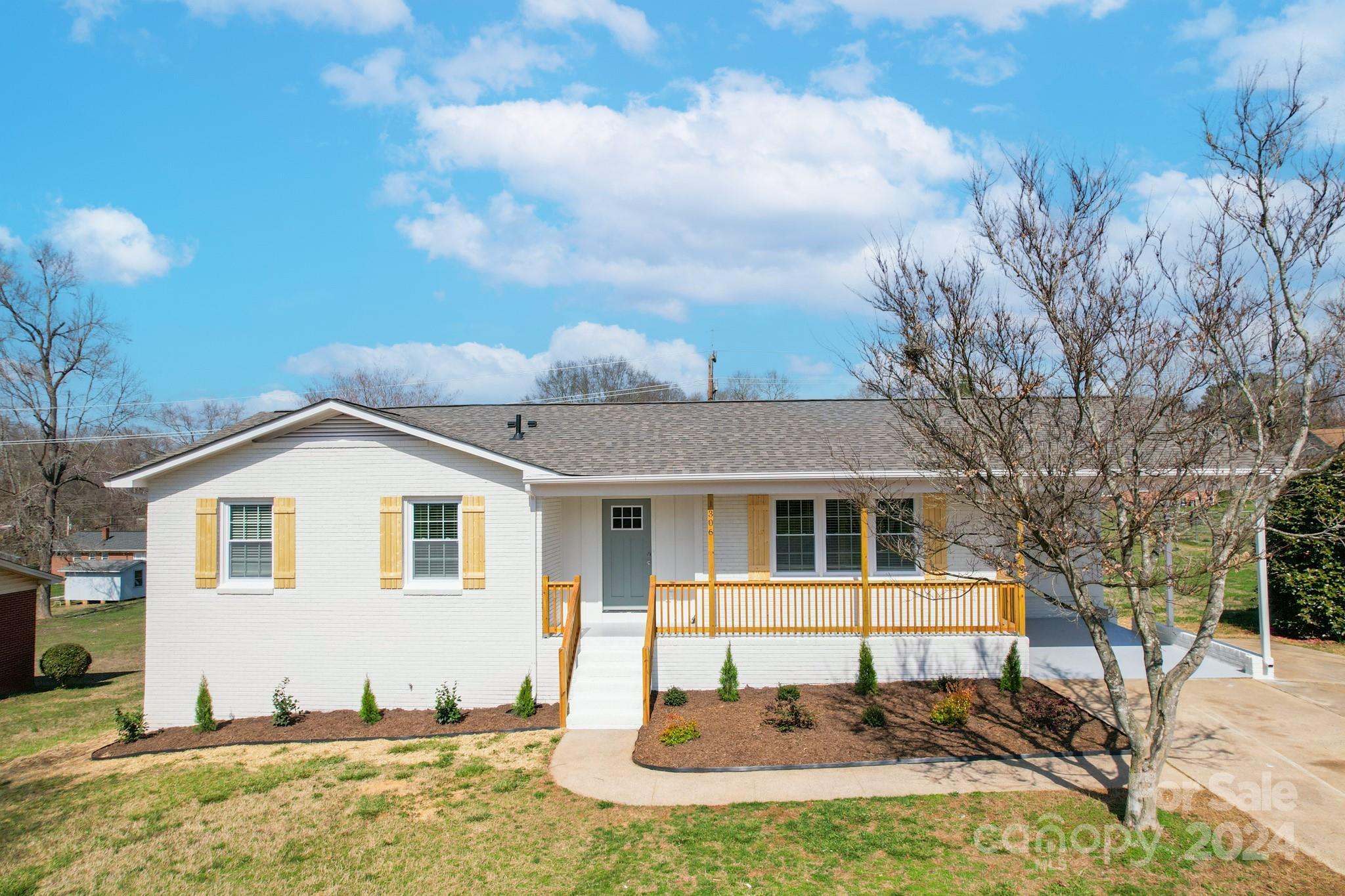 Photo one of 1306 Briarcliff Rd Shelby NC 28152 | MLS 4115288