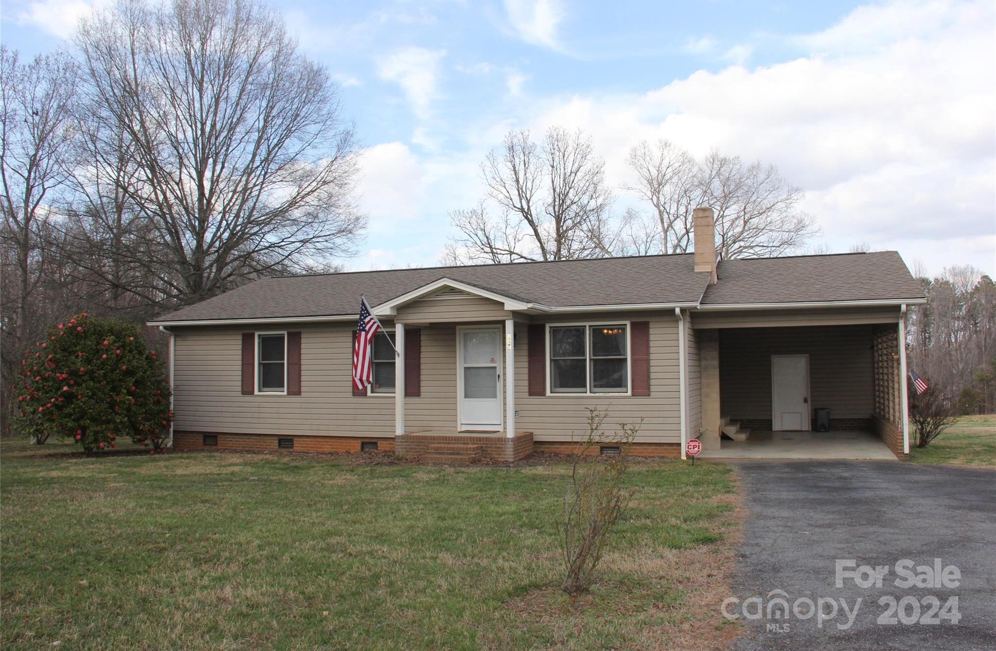 Photo one of 147 Sinclair Ln Mooresville NC 28115 | MLS 4116784