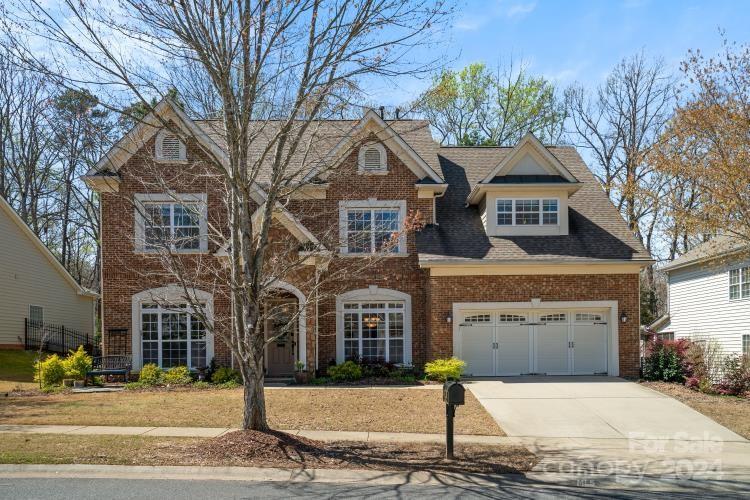 Photo one of 567 Quicksilver Trl Fort Mill SC 29708 | MLS 4120904