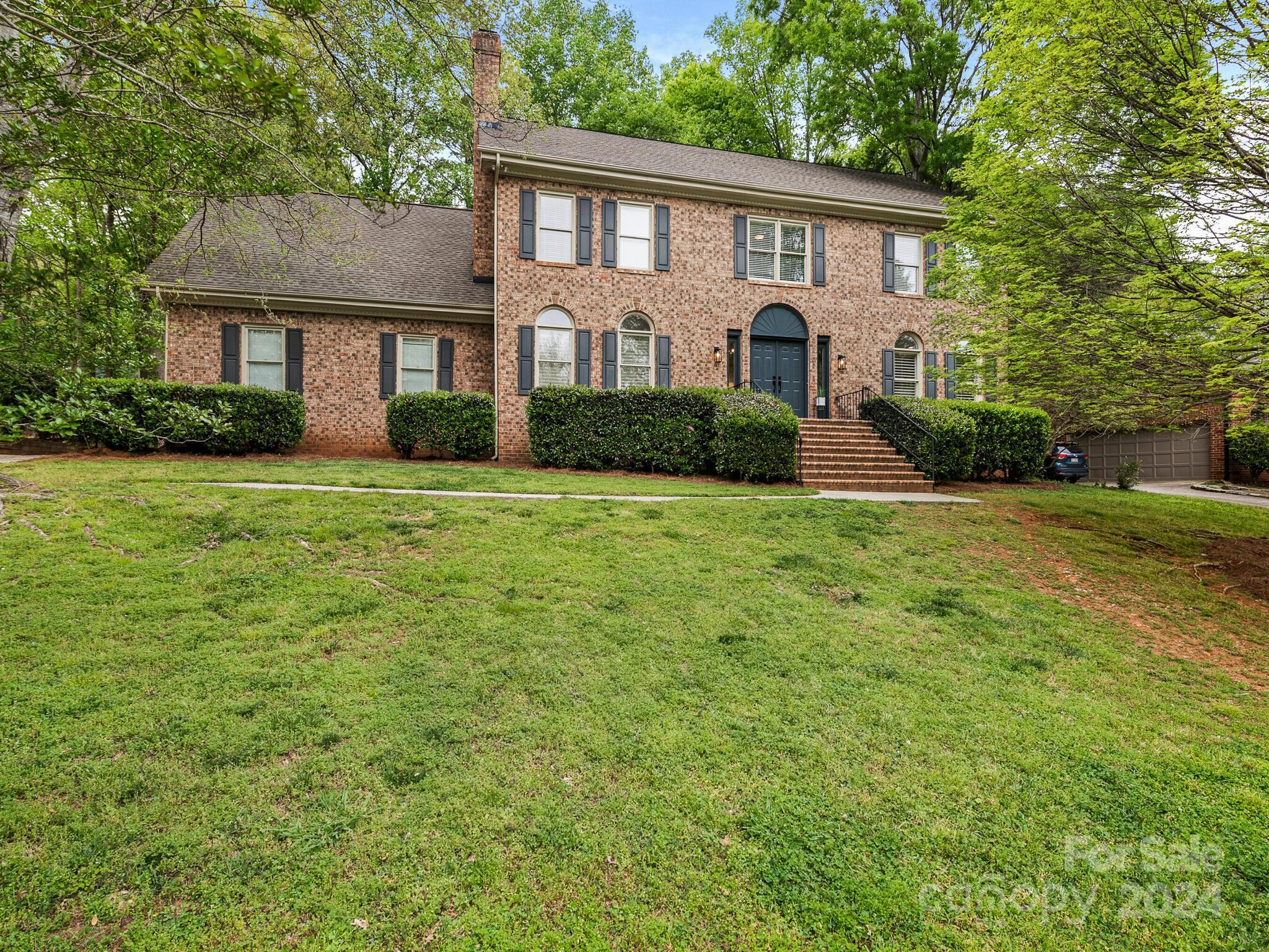 Photo one of 1130 Iverleigh Trl Charlotte NC 28270 | MLS 4121020