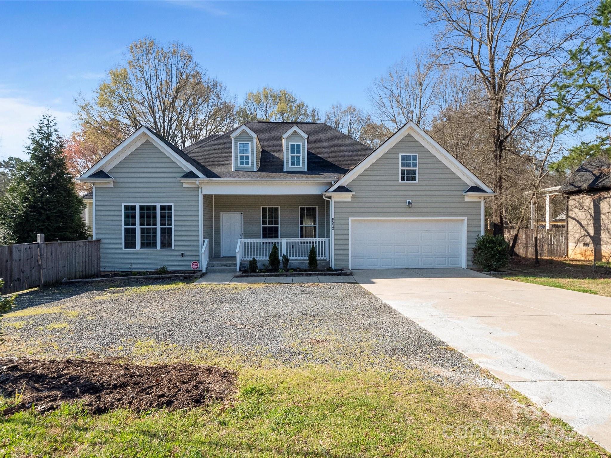 Photo one of 8512 Pence Rd Charlotte NC 28215 | MLS 4121142