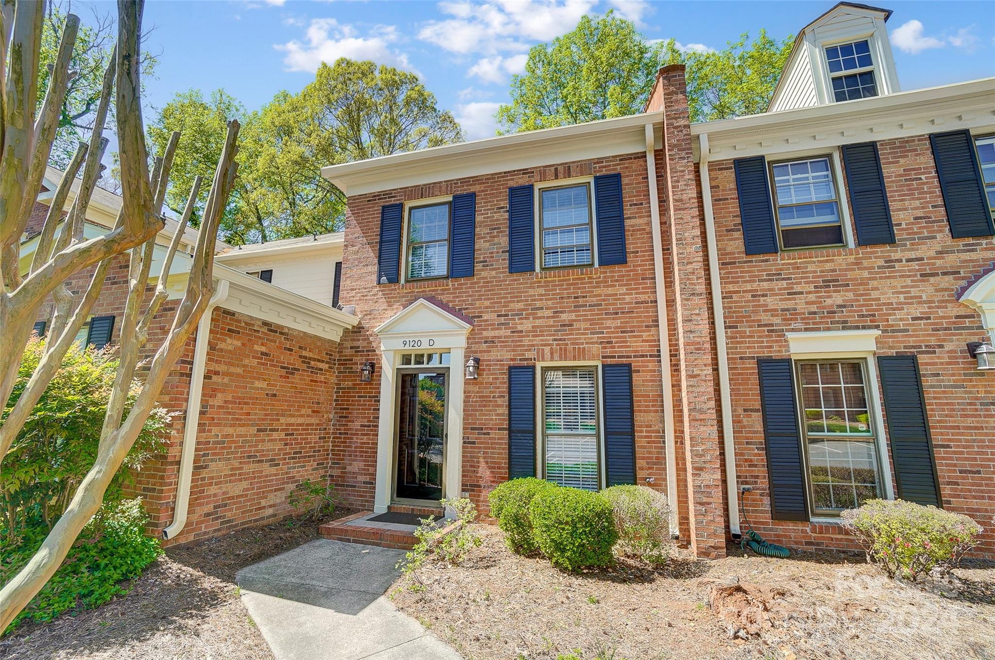 Photo one of 9120 Nolley Ct # D Charlotte NC 28270 | MLS 4121768