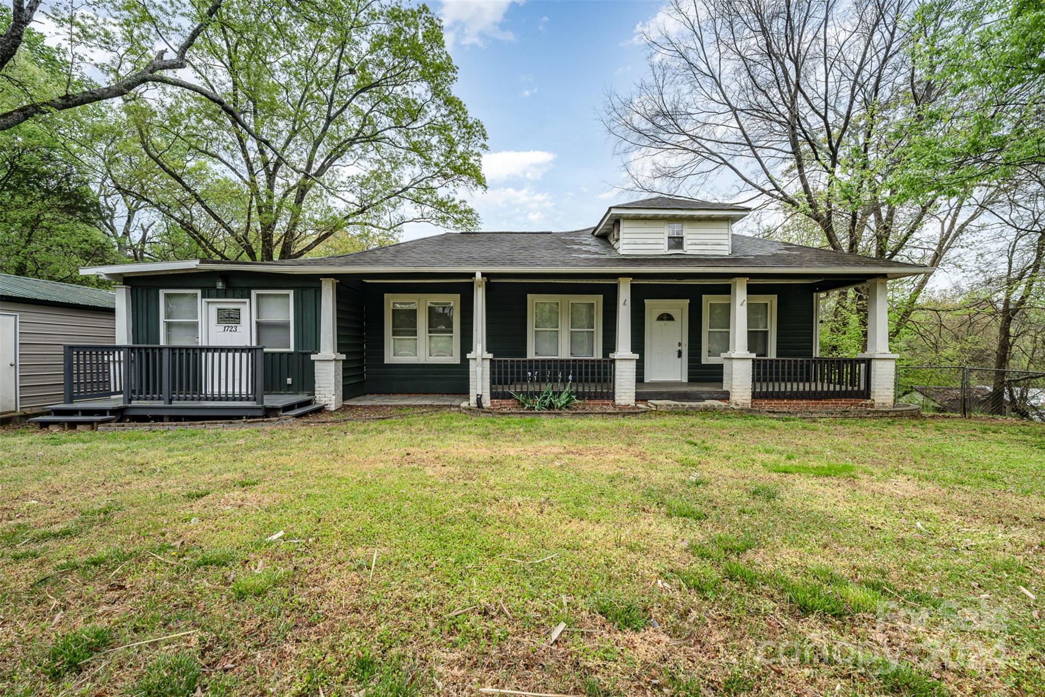 Photo one of 1723 Old Charlotte Rd Concord NC 28027 | MLS 4122761