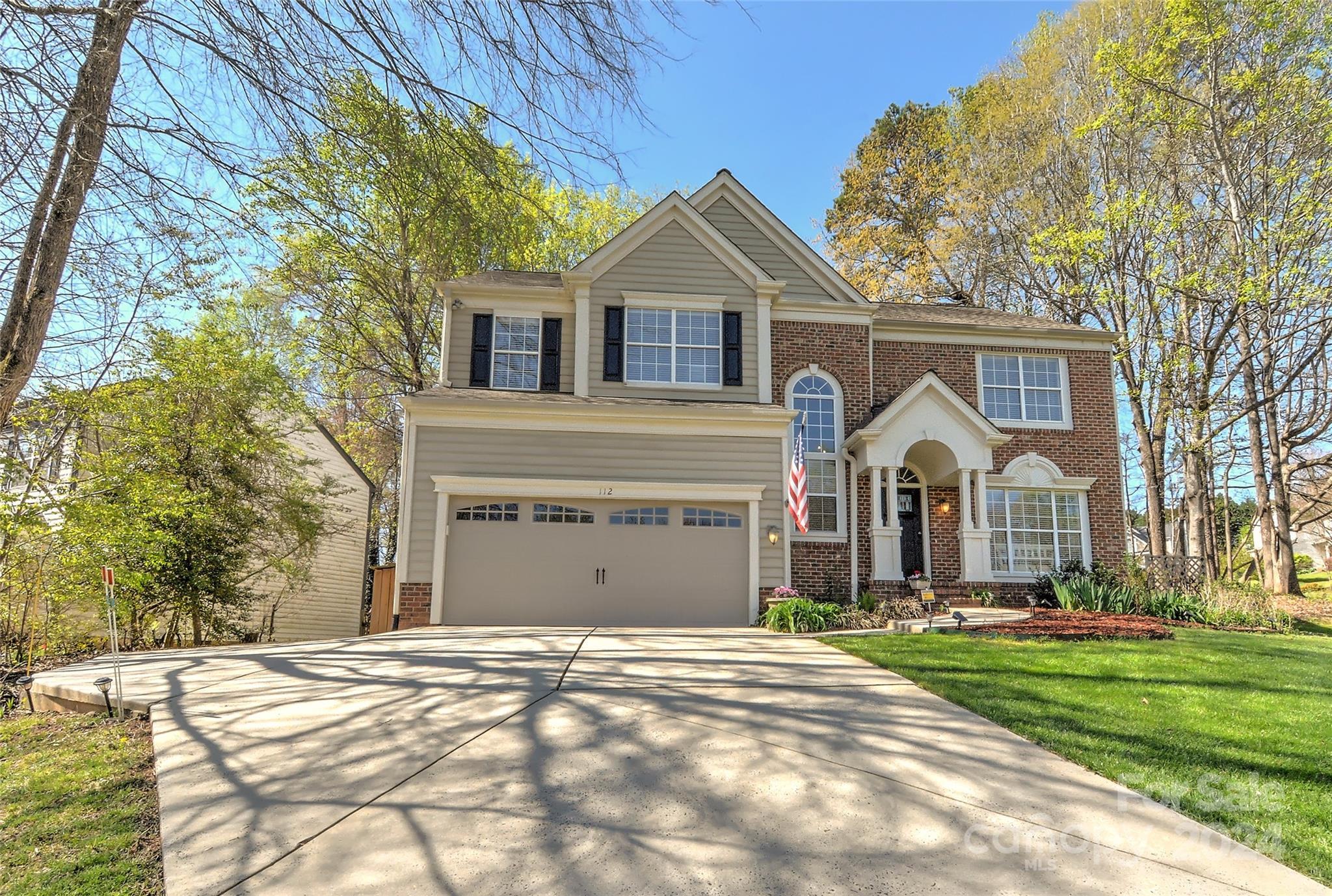 Photo one of 112 Creekside Dr Fort Mill SC 29715 | MLS 4122772