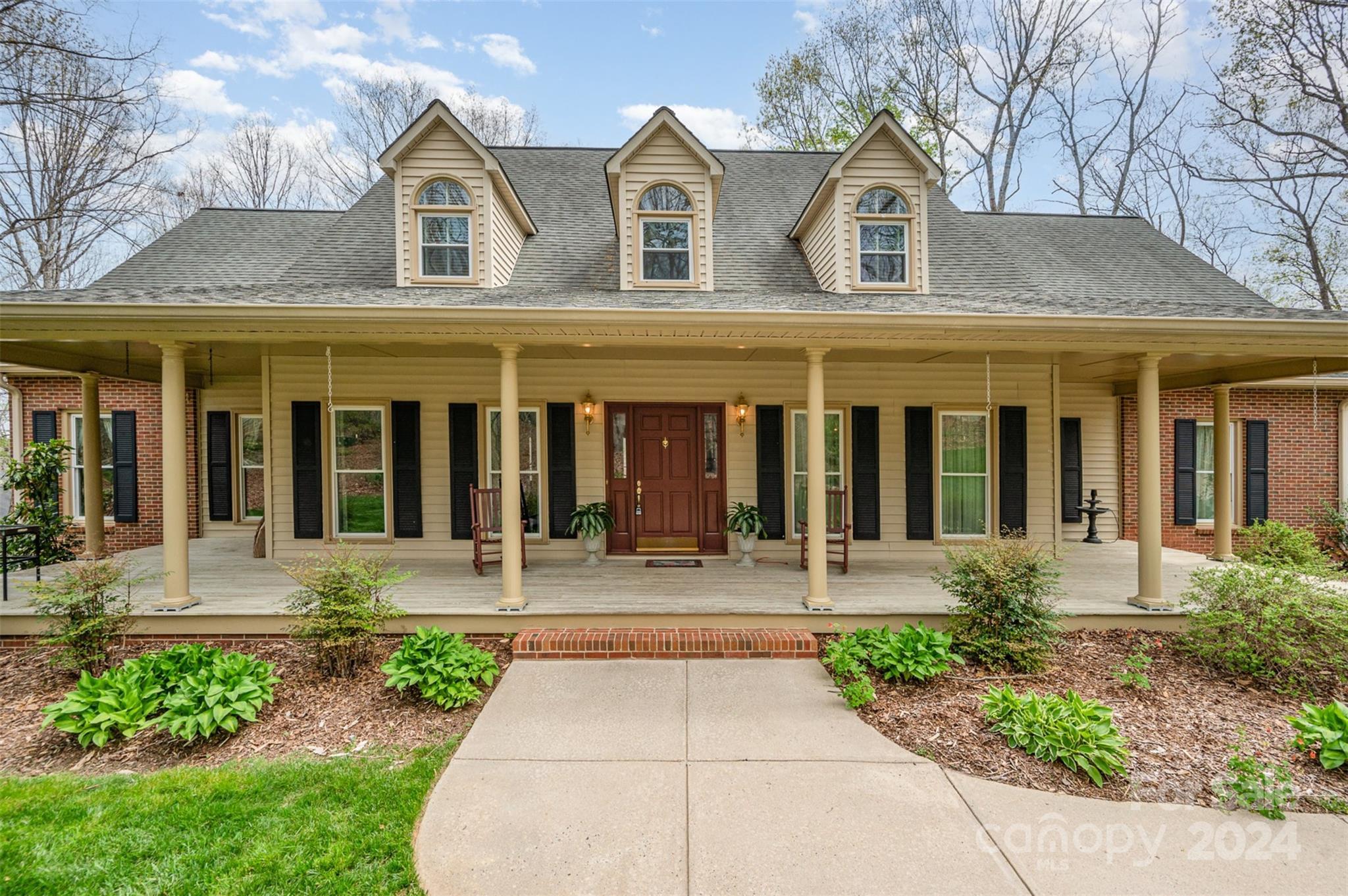 Photo one of 135 Appian Way Shelby NC 28150 | MLS 4122866