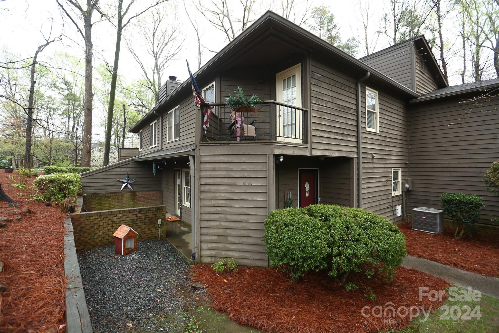 Photo one of 3509 Colony Crossing Dr Charlotte NC 28226 | MLS 4123910