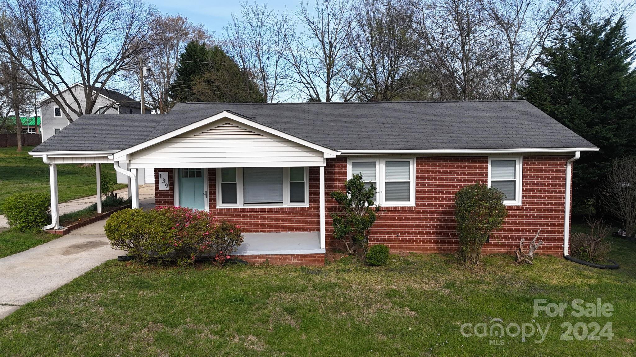 Photo one of 139 Openview Dr Lincolnton NC 28092 | MLS 4124411