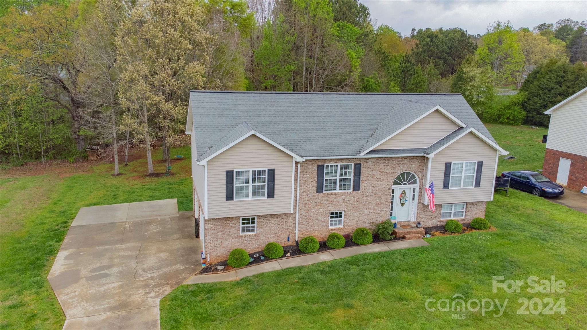 Photo one of 2236 Burris Rd Conover NC 28613 | MLS 4125488