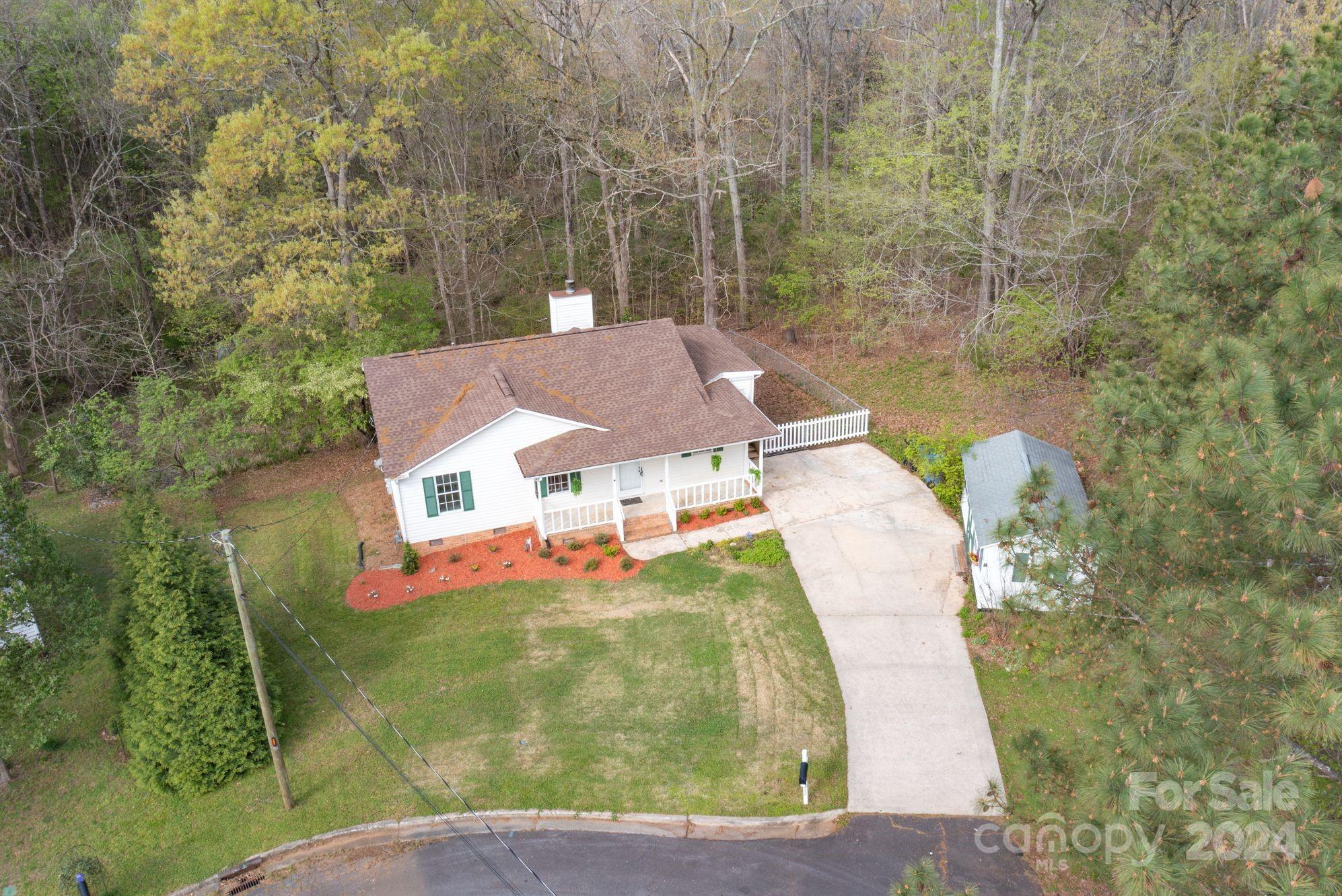 Photo one of 1912 Pinevalley Rd Rock Hill SC 29732 | MLS 4125898