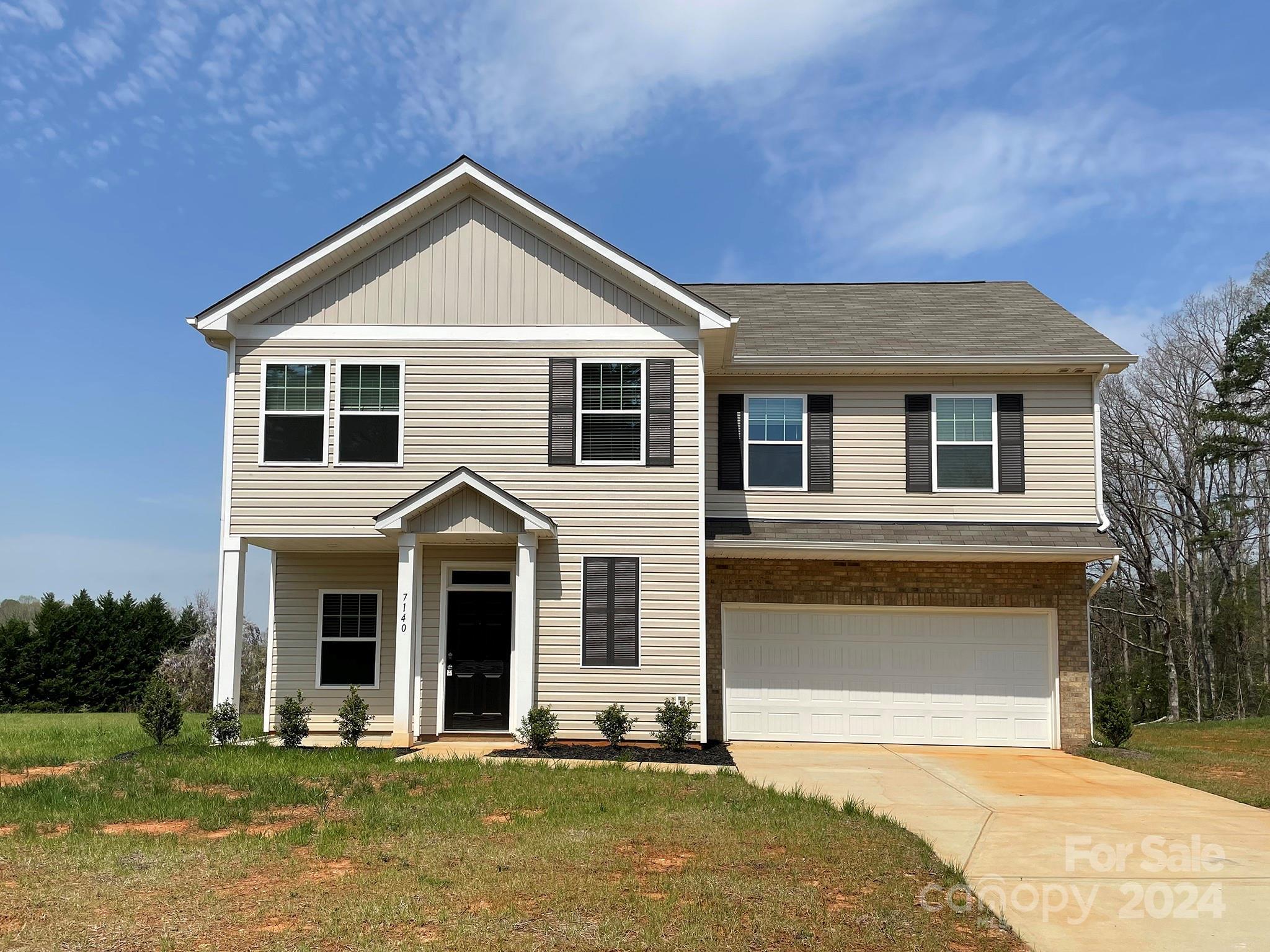 Photo one of 7140 Rolling Hills Dr Sherrills Ford NC 28673 | MLS 4126663