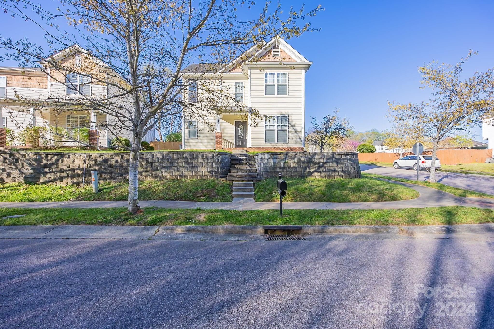 Photo one of 7955 Rolling Meadows Ln Huntersville NC 28078 | MLS 4126990