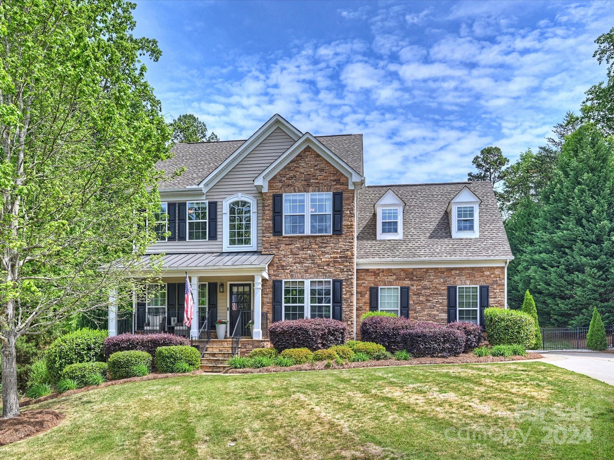 Photo one of 416 Rookery Dr Lake Wylie SC 29710 | MLS 4127263