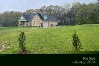 Photo one of 341 Stony Point Rd Kings Mountain NC 28086 | MLS 4127392