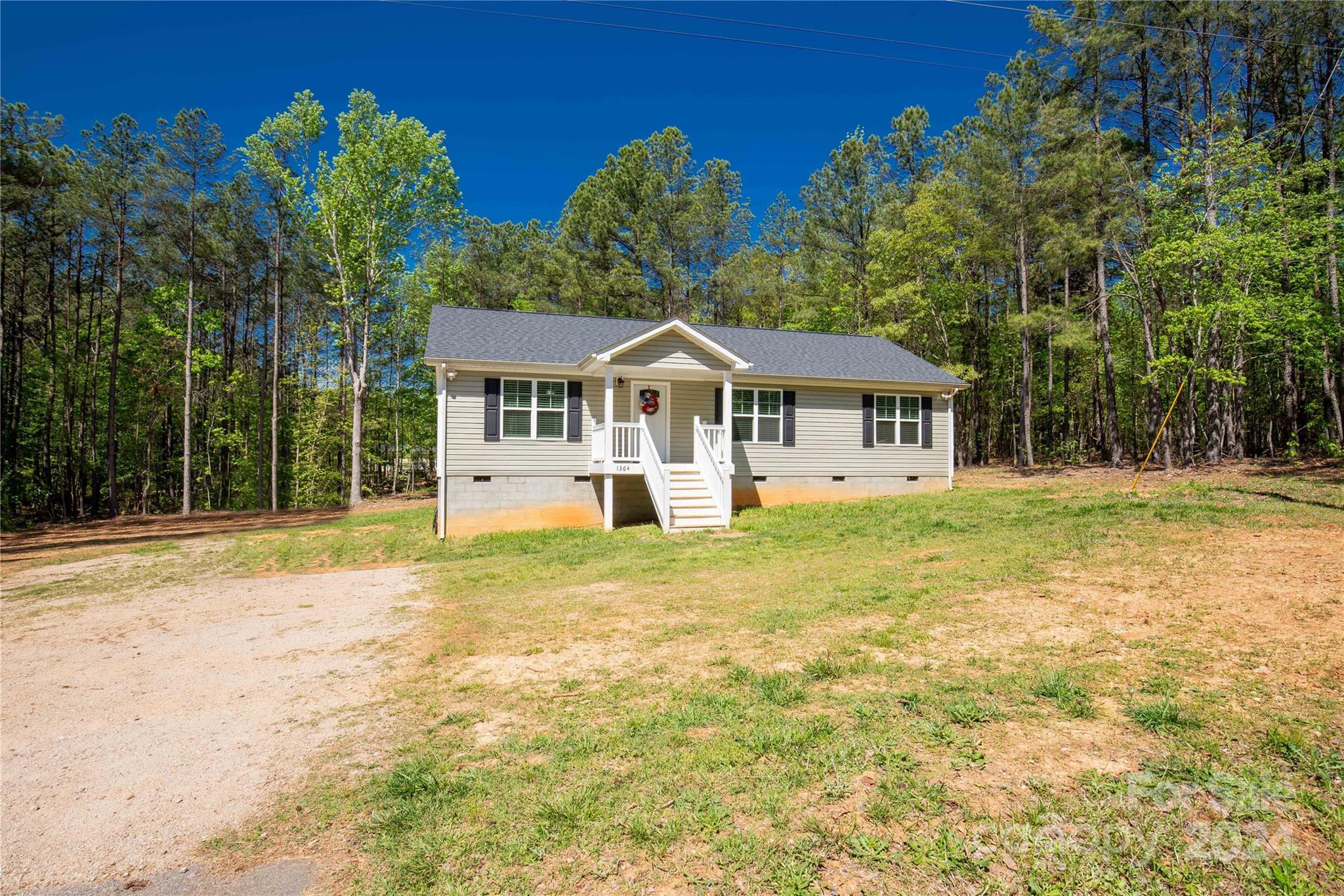 Photo one of 1364 Stroupe Rd Lancaster SC 29720 | MLS 4128146