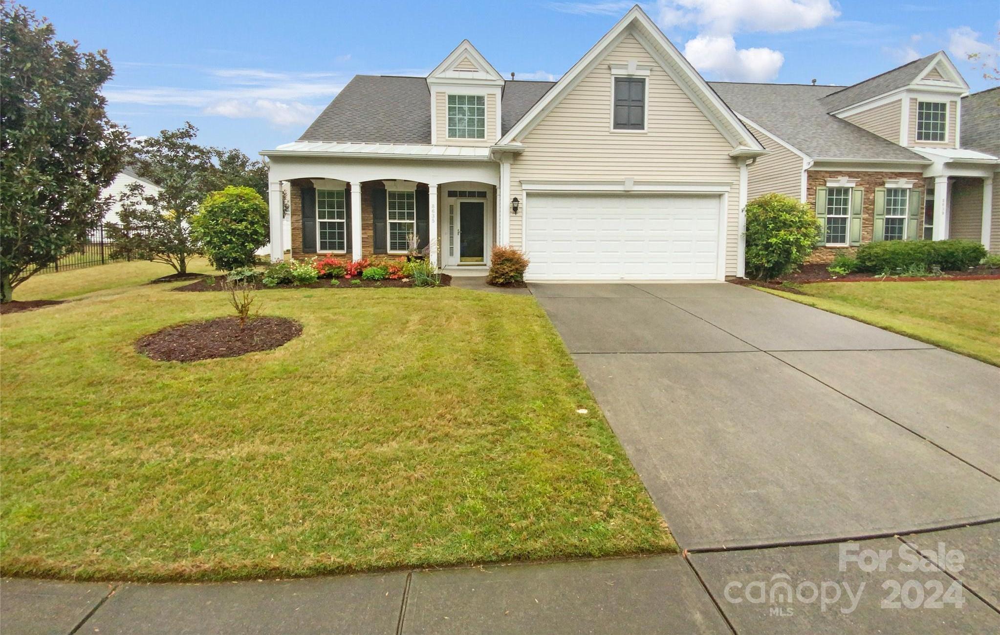 Photo one of 8635 Darcy Hopkins Dr Charlotte NC 28277 | MLS 4128431