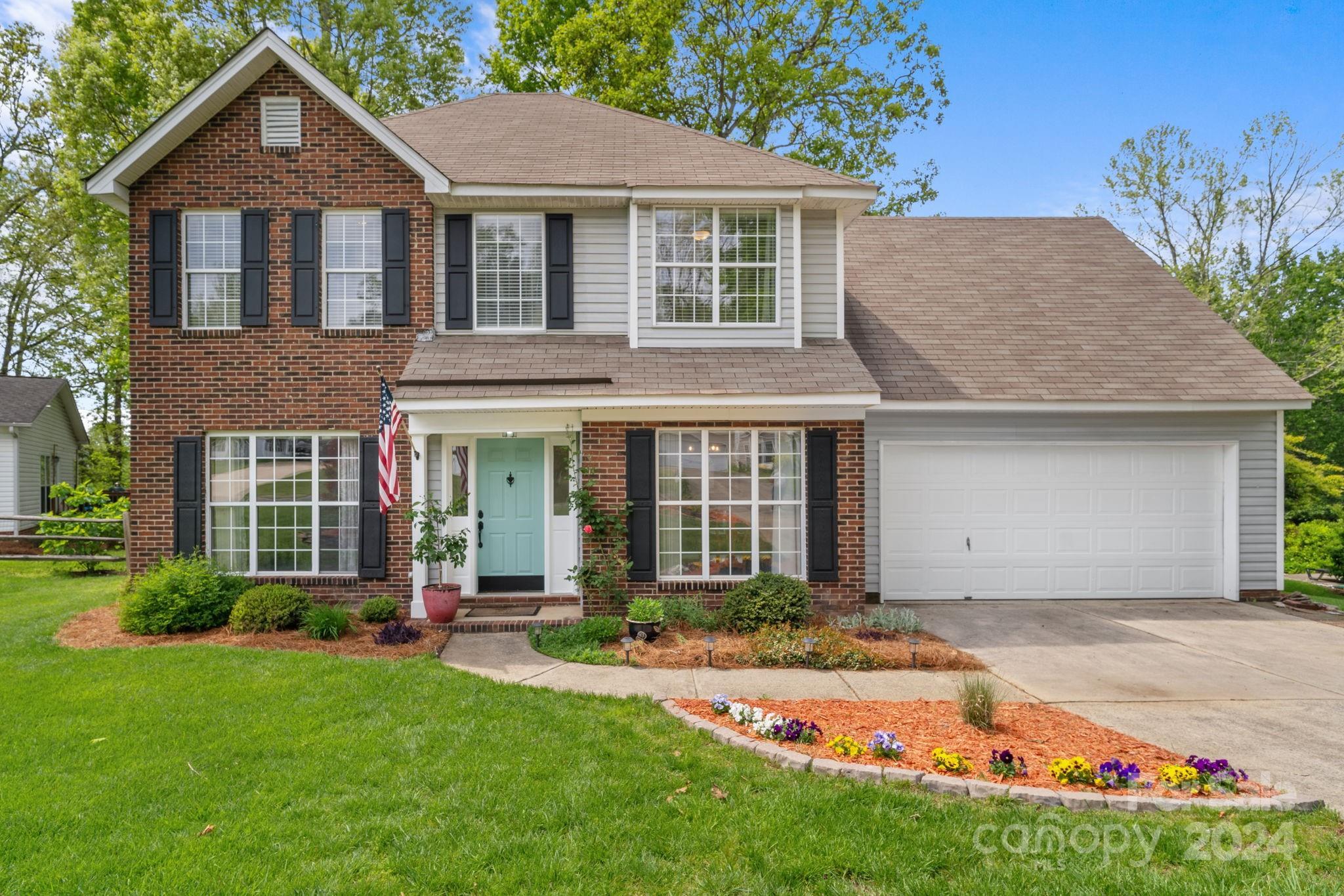 Photo one of 103 Pebble Creek Xing Fort Mill SC 29715 | MLS 4128456