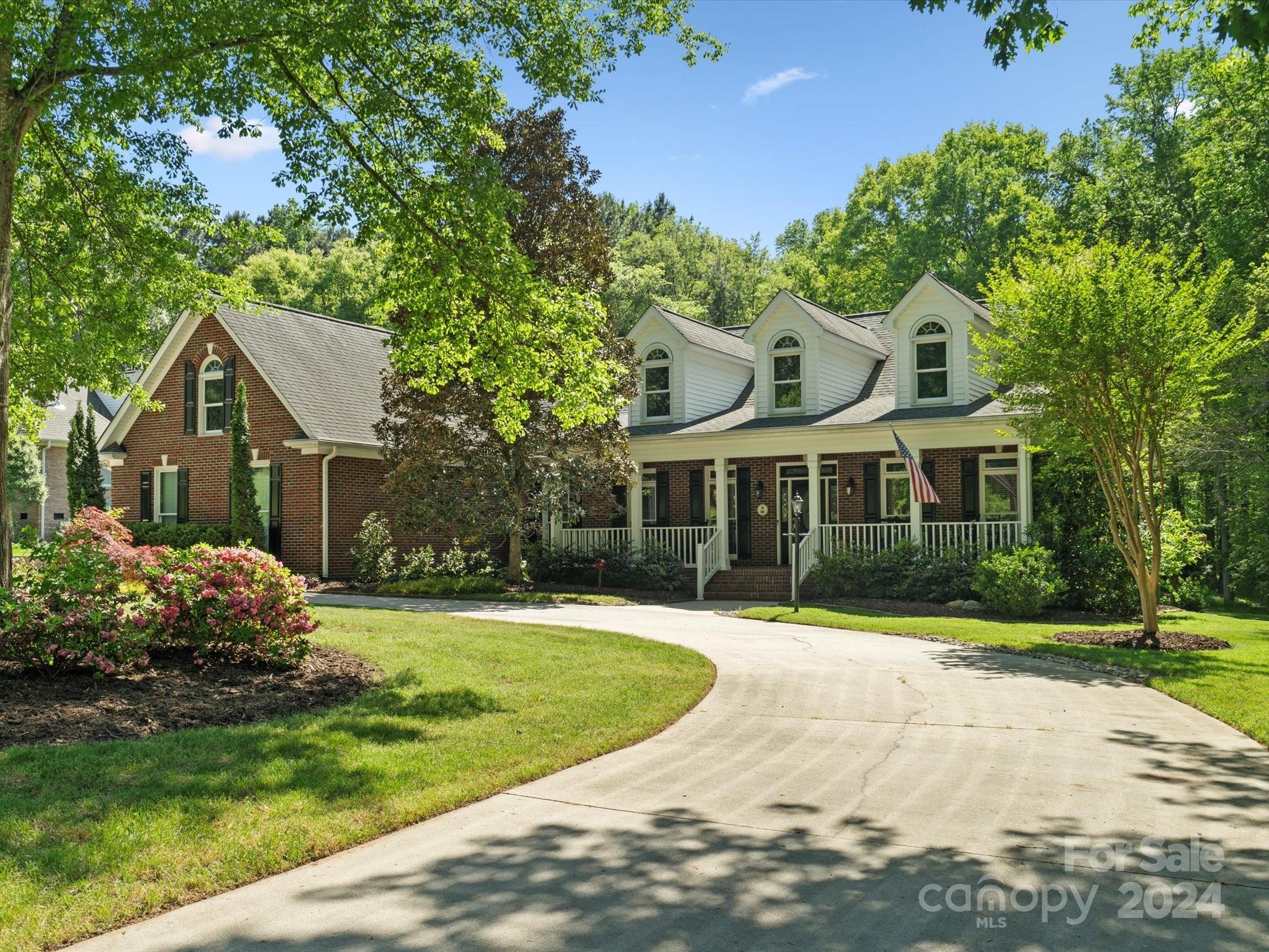 Photo one of 2975 Eppington South Dr Fort Mill SC 29708 | MLS 4129336