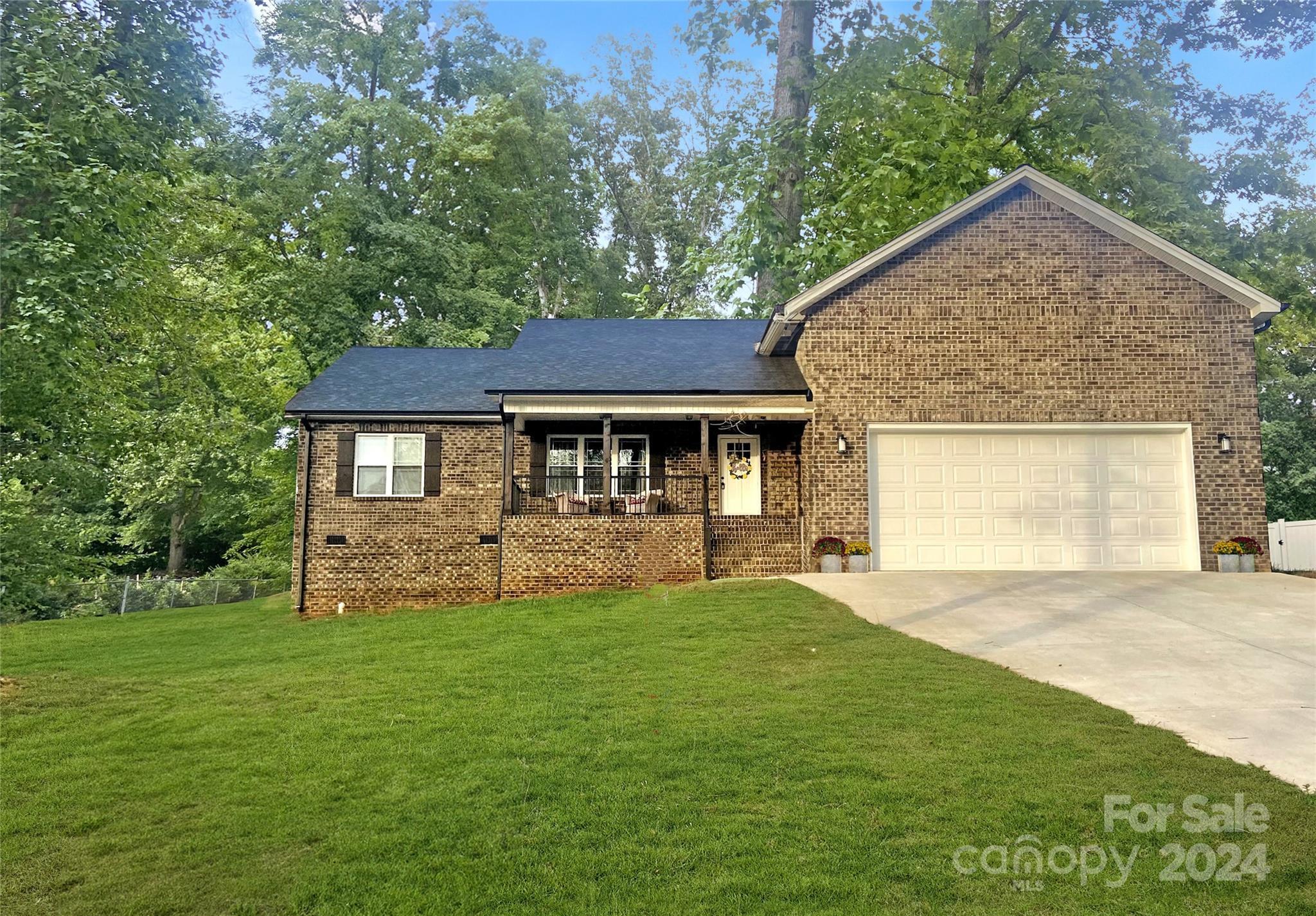 Photo one of 705 W School St Maiden NC 28650 | MLS 4130035