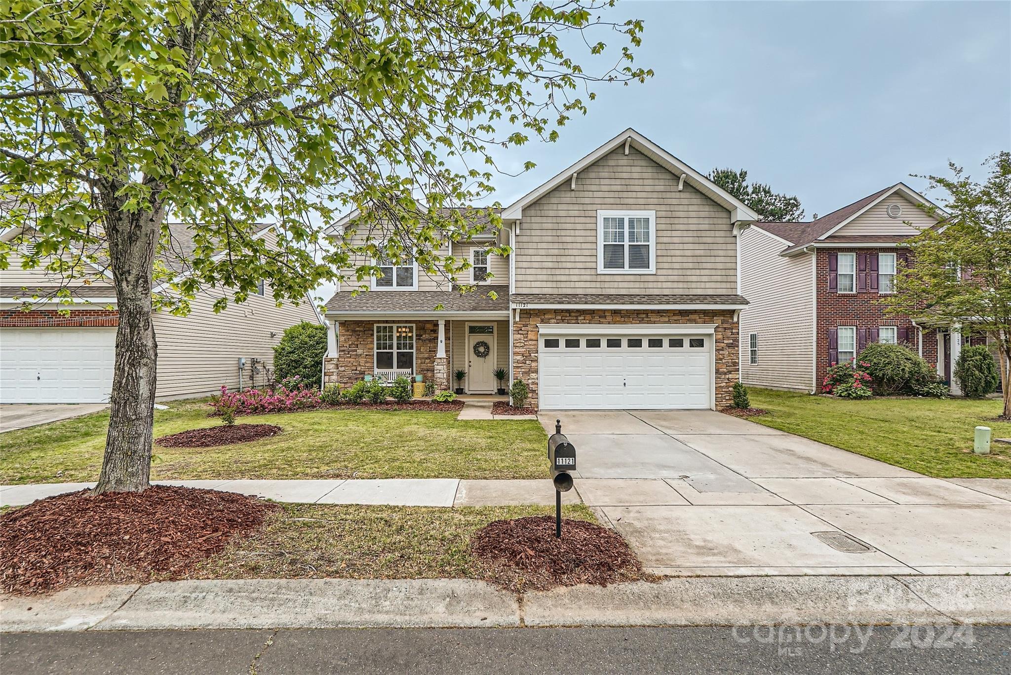 Photo one of 11121 Sedgemoor Ln Charlotte NC 28277 | MLS 4130796