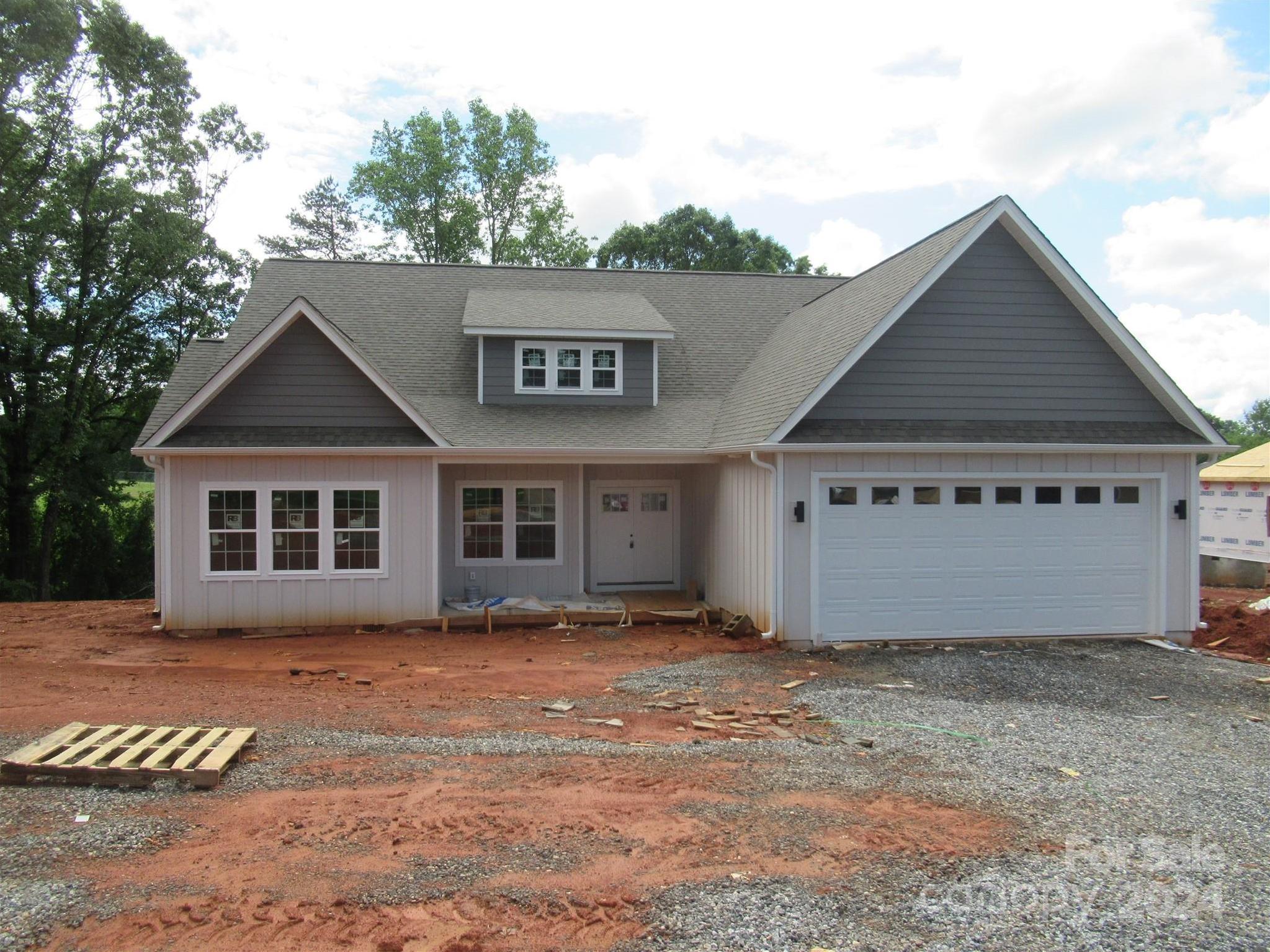 Photo one of 227 Golf Course Rd Maiden NC 28650 | MLS 4130998