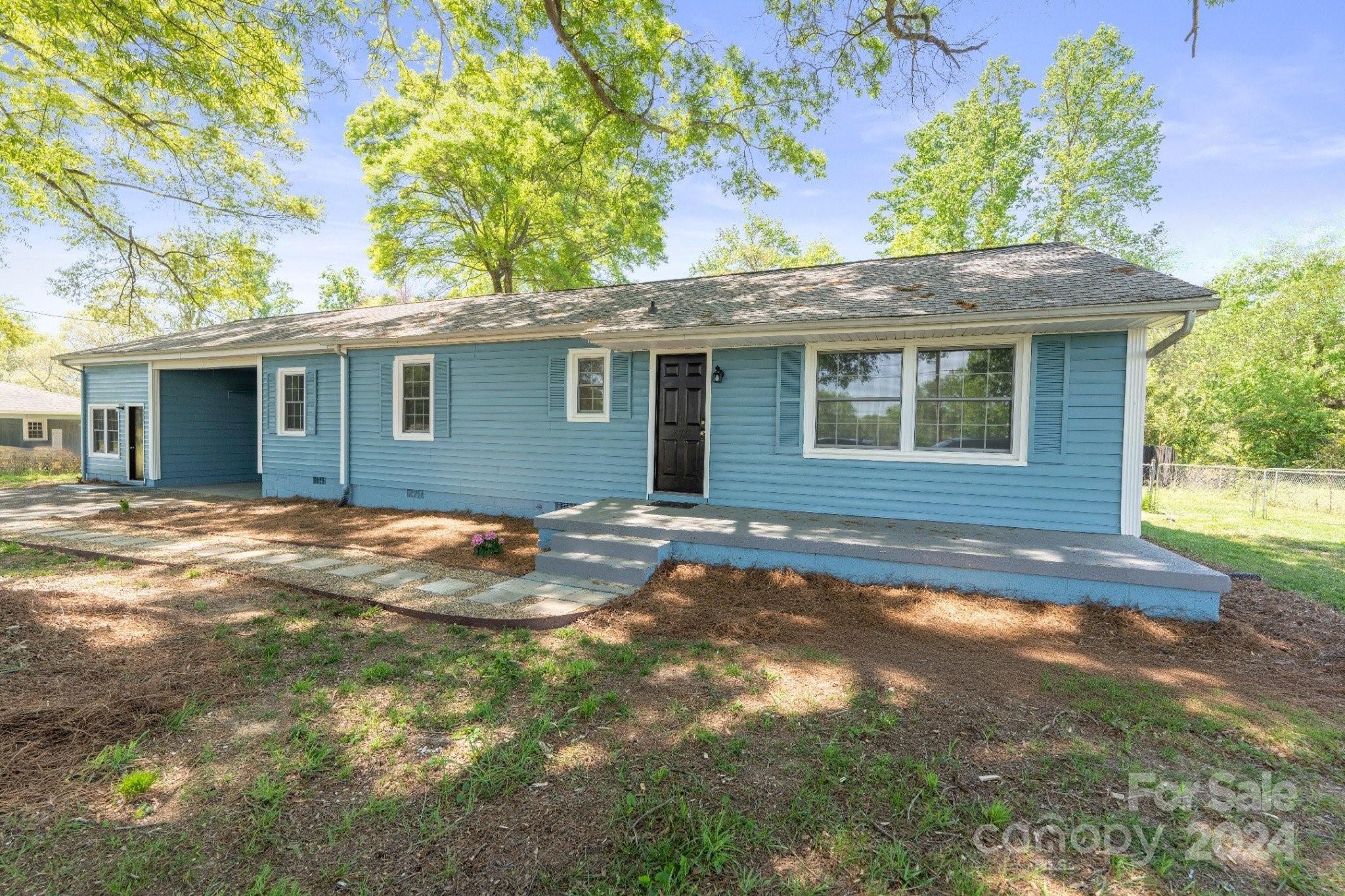 Photo one of 875 Marys Grove Rd Cherryville NC 28021 | MLS 4131259