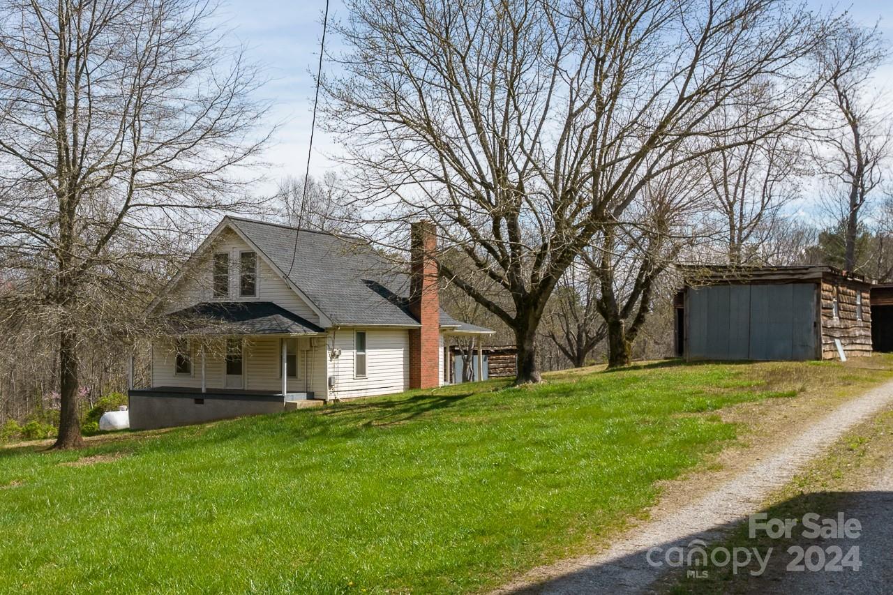 Photo one of 5535 Nc 161 Hwy Hwy Taylorsville NC 28681 | MLS 4131327