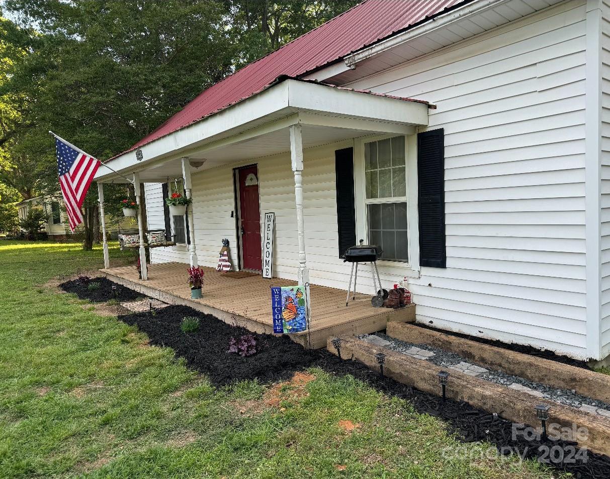 Photo one of 1930 S Post Rd Shelby NC 28152 | MLS 4131812
