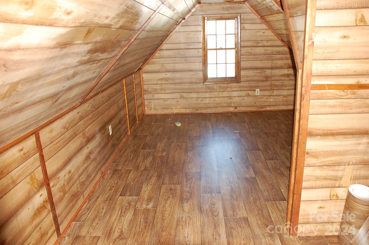 Photo #6