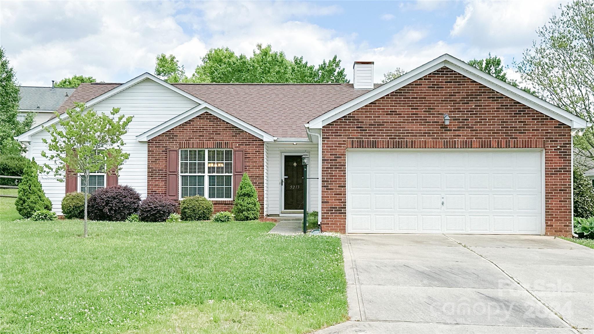 Photo one of 5213 Tealstone Ct Concord NC 28025 | MLS 4132033