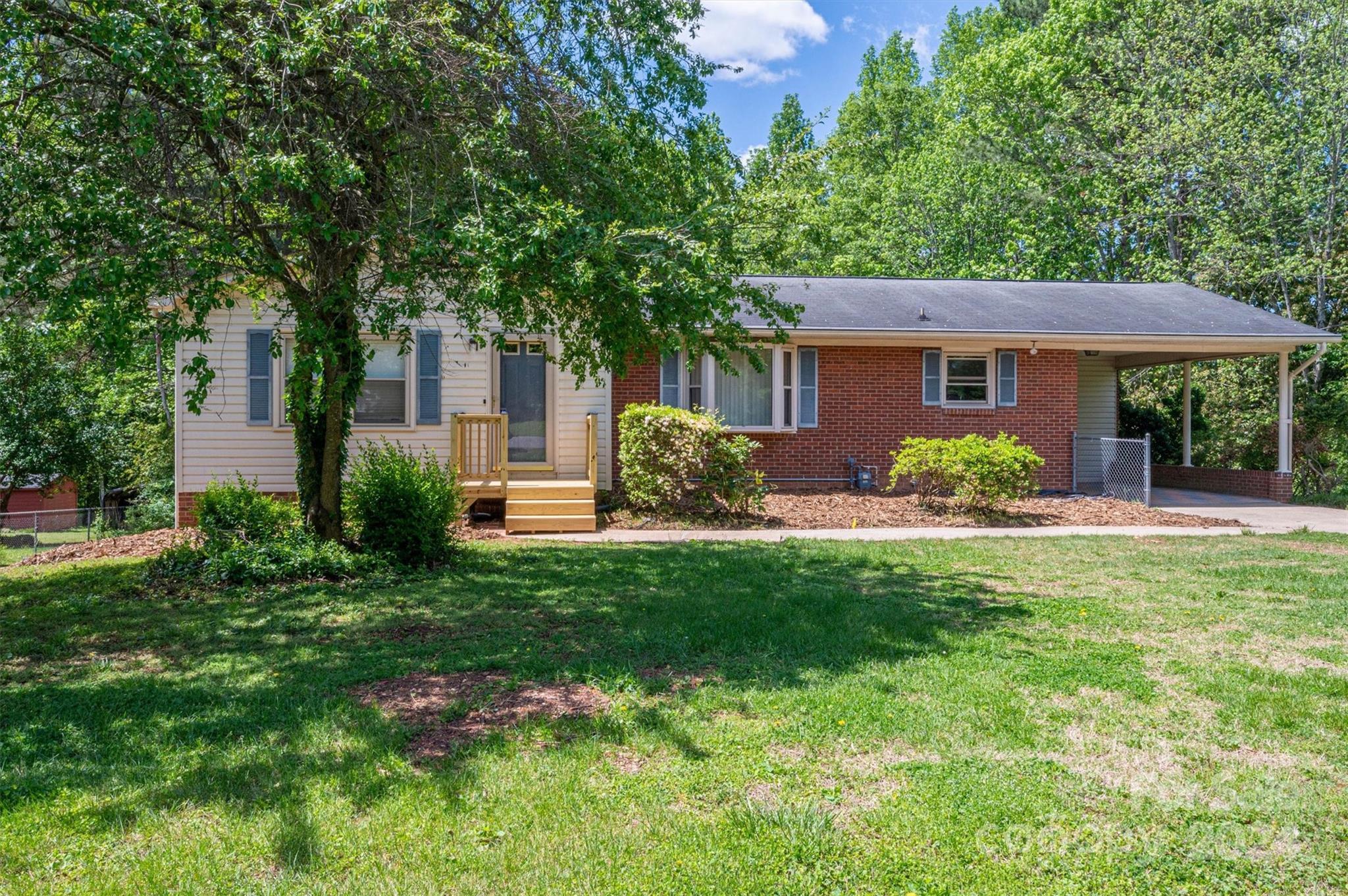 Photo one of 1571 Branchville Rd Shelby NC 28150 | MLS 4132050