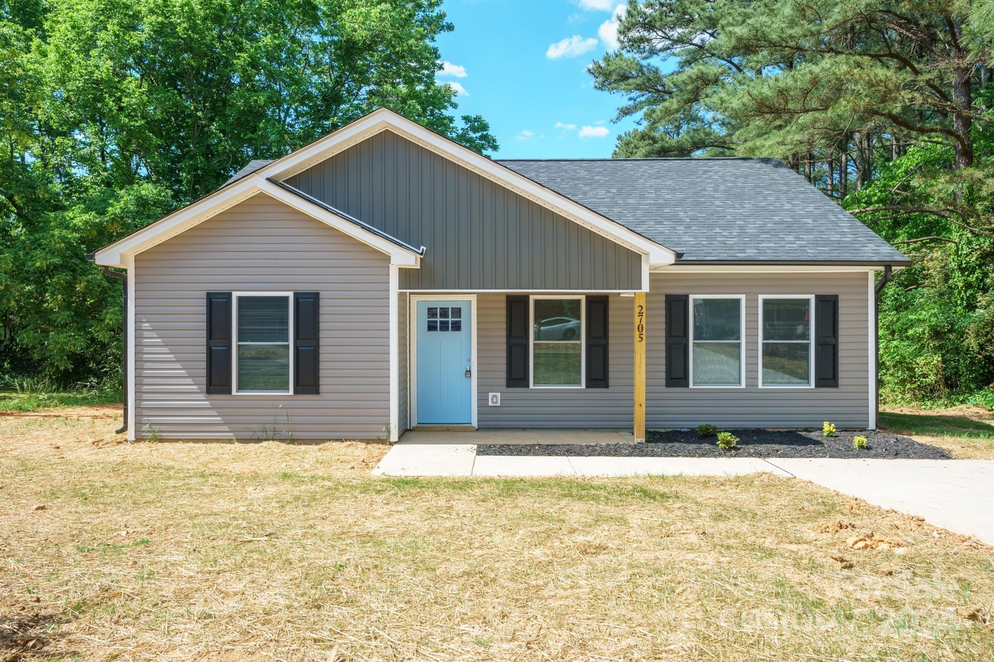 Photo one of 2705 Ashcraft Ave Monroe NC 28110 | MLS 4136256
