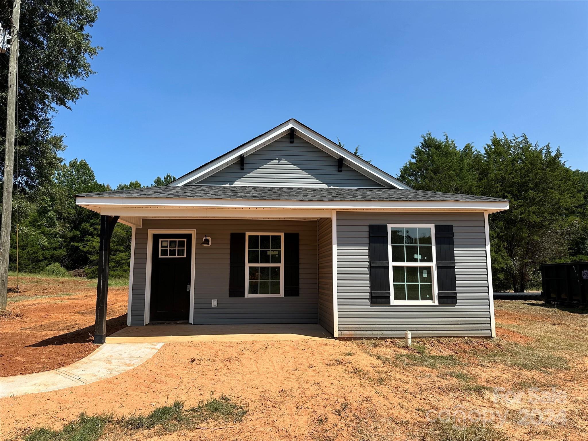 Photo one of 5856 Oakridge Rd Clover SC 29710 | MLS 4146010