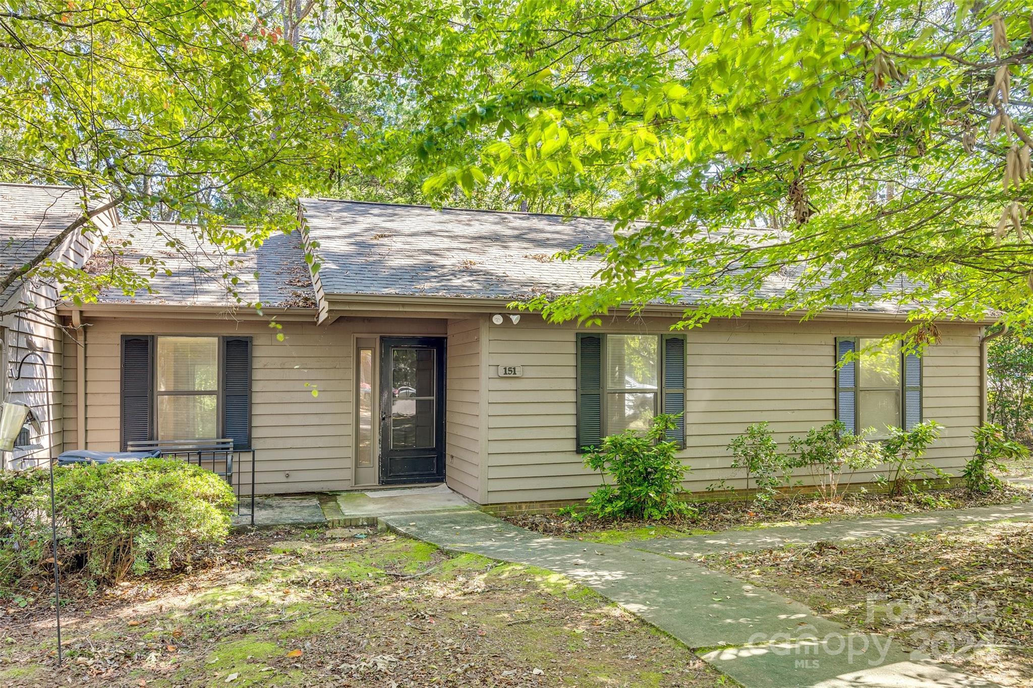 Photo one of 151 Cedar Hollow St Fort Mill SC 29715 | MLS 4190112