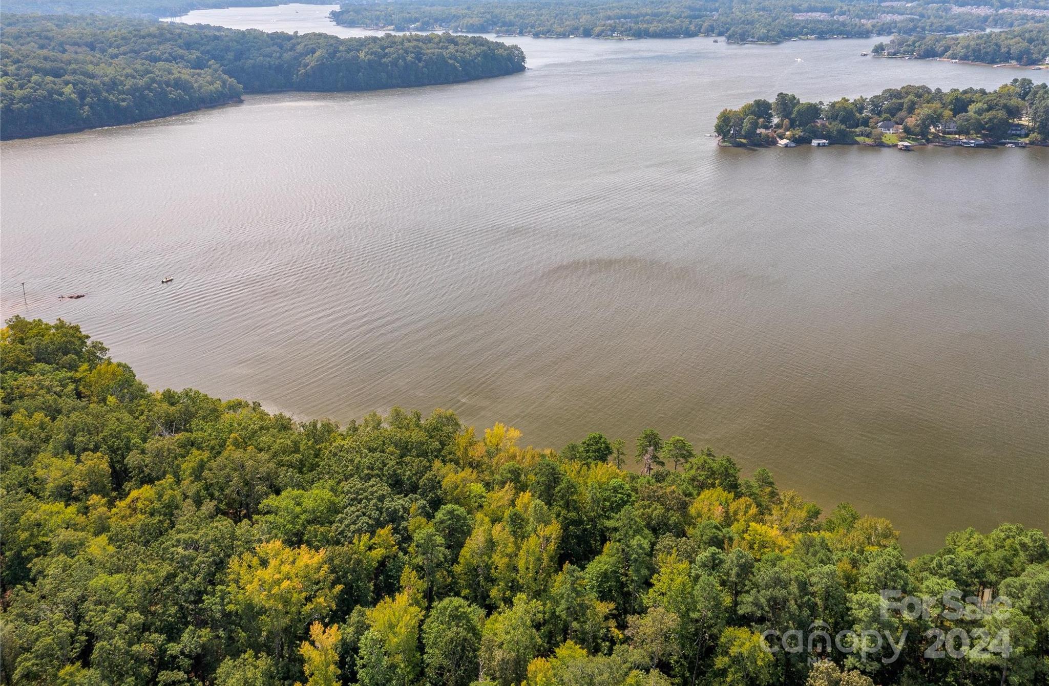 Photo one of 1007 Kingbird Ln Clover SC 29710 | MLS 4192224