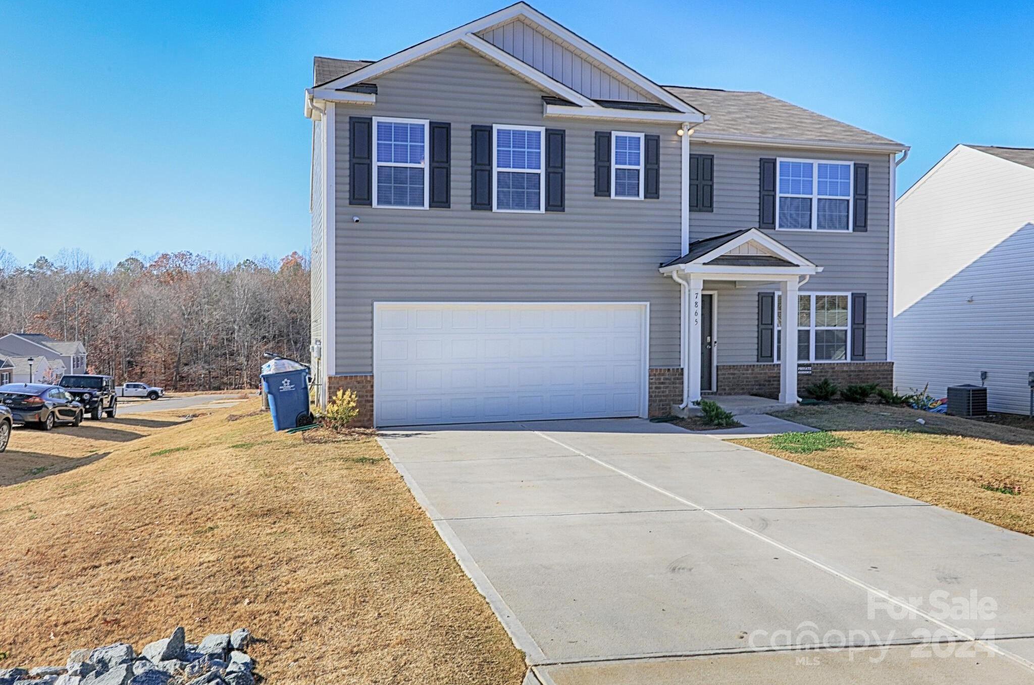 Photo one of 7865 Whispering Stream Dr Sherrills Ford NC 28673 | MLS 4201467